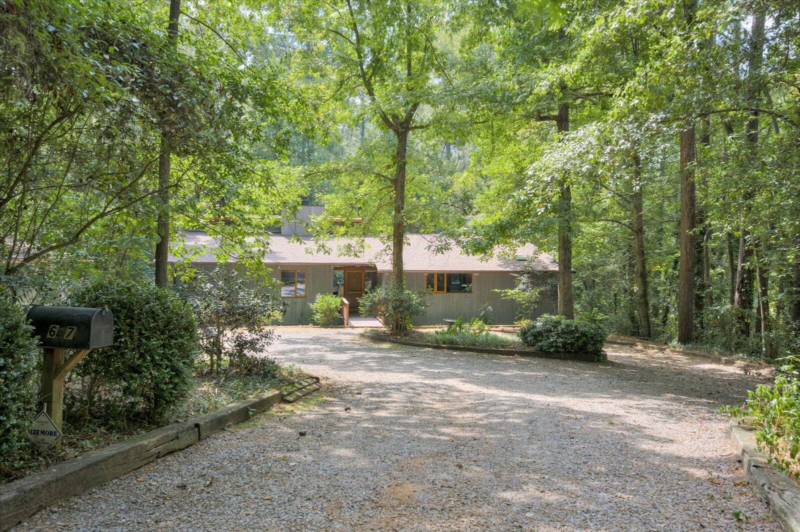 617 Scotts Way