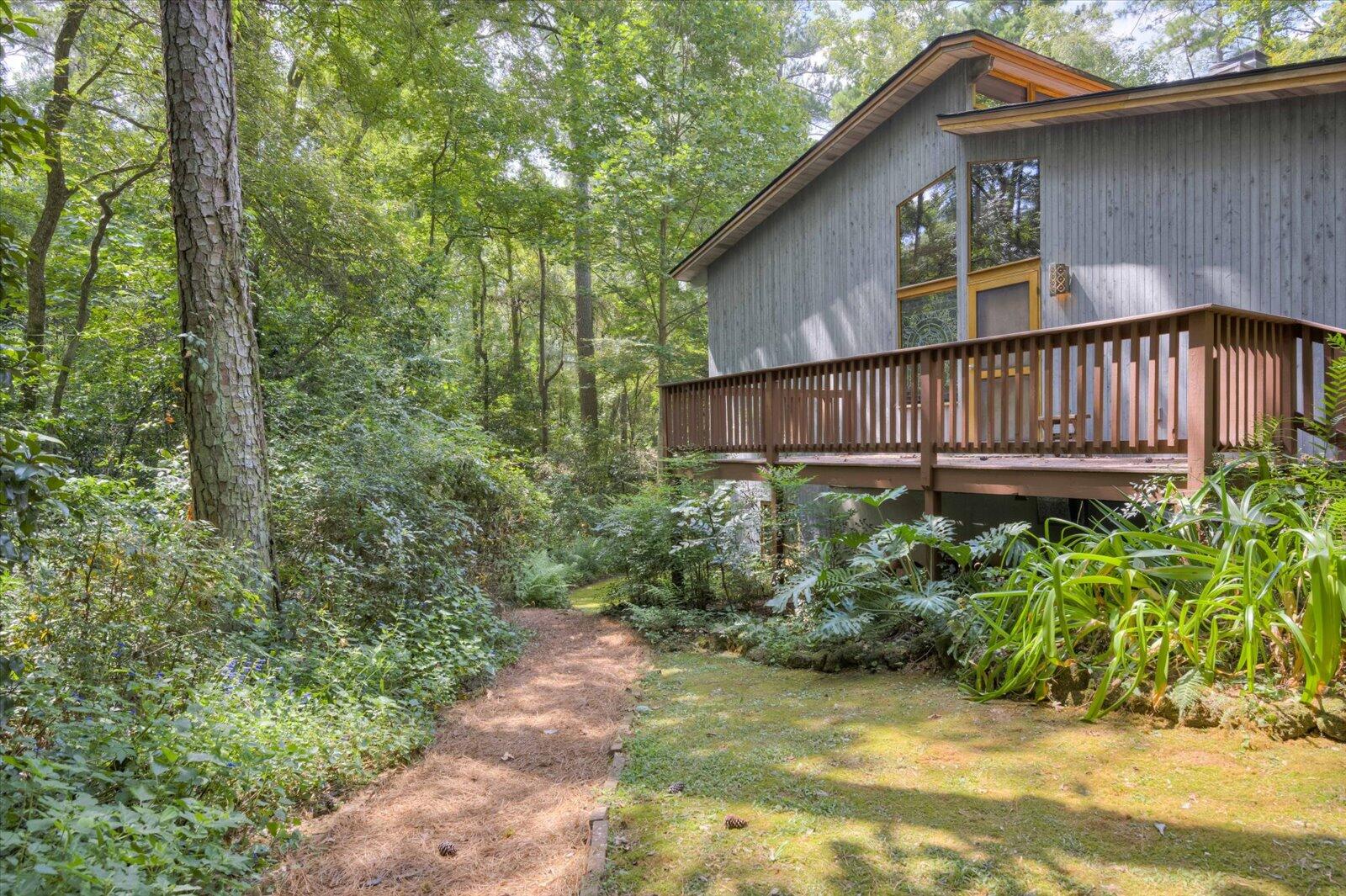 617 Scotts Way