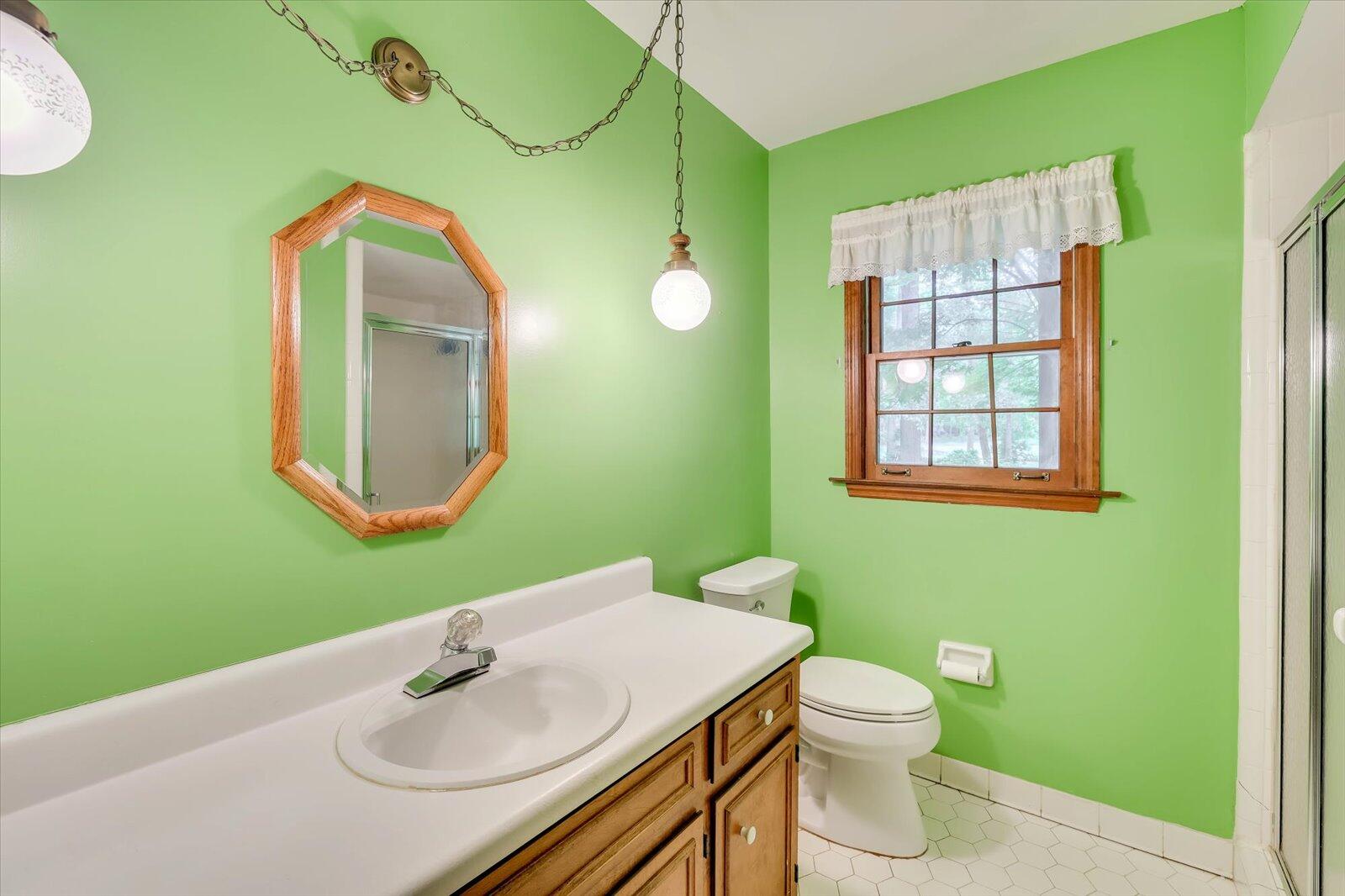 3710 Inverness Way