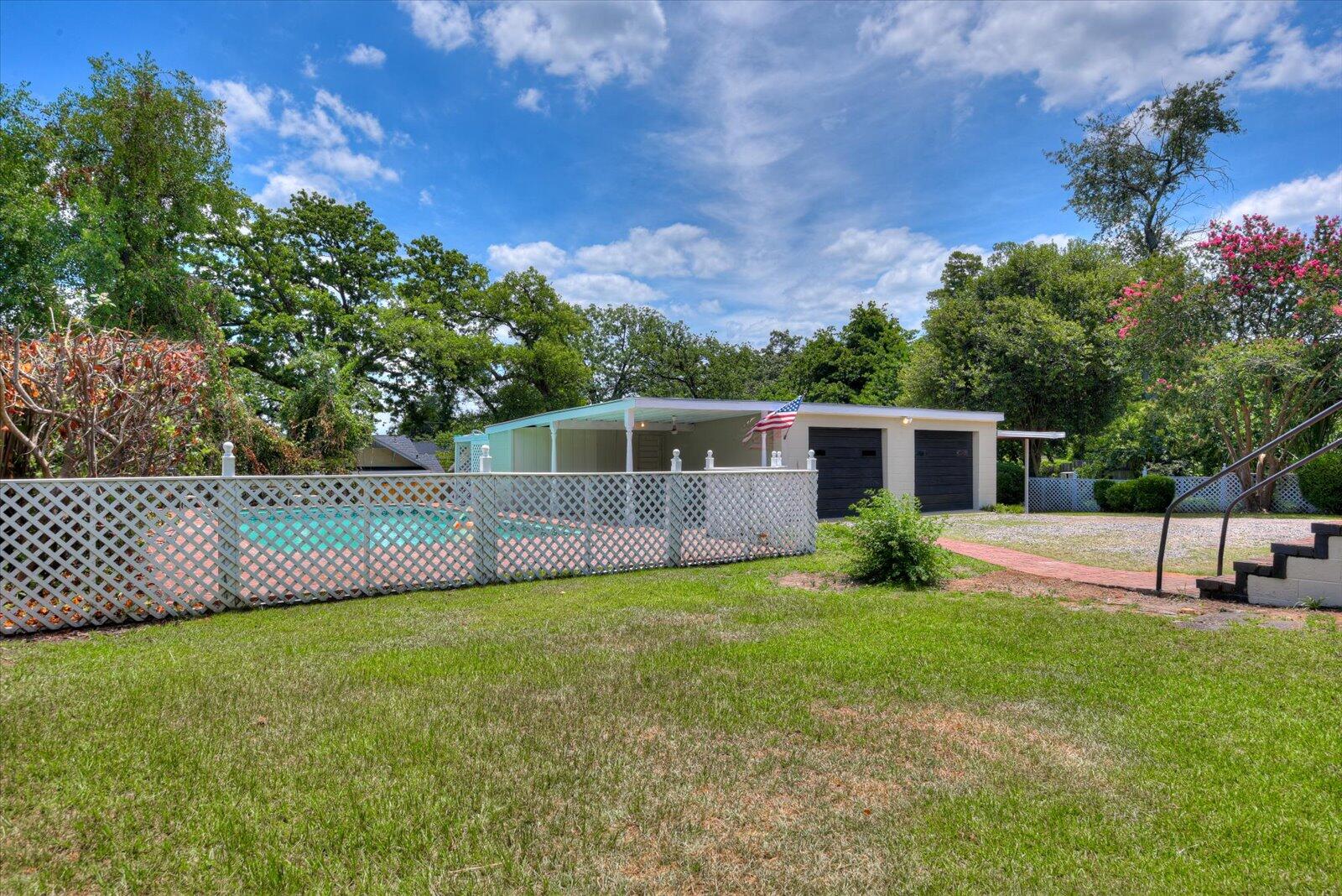 968 Heard Avenue