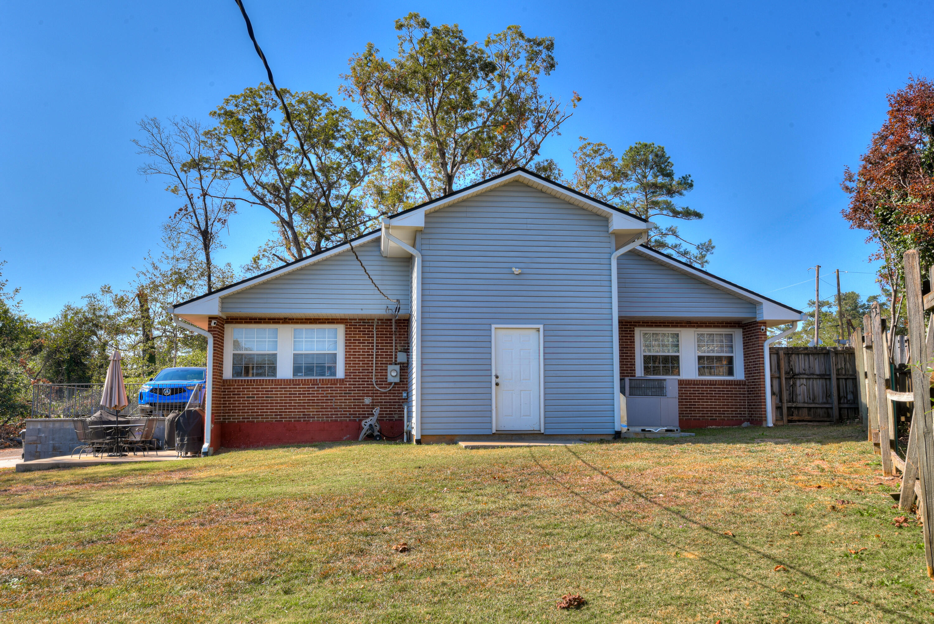 2325 Glenburn Road