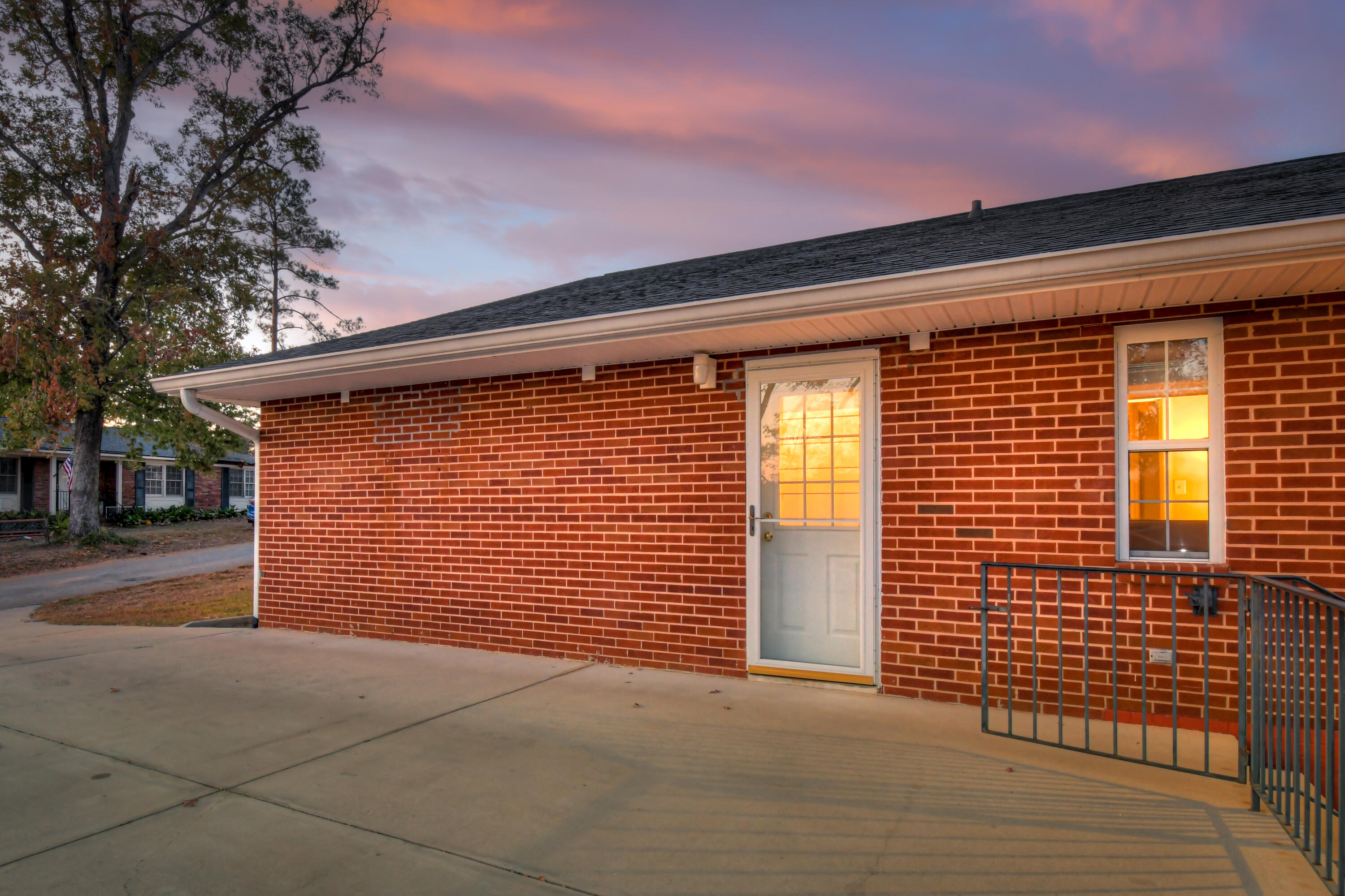 2325 Glenburn Road