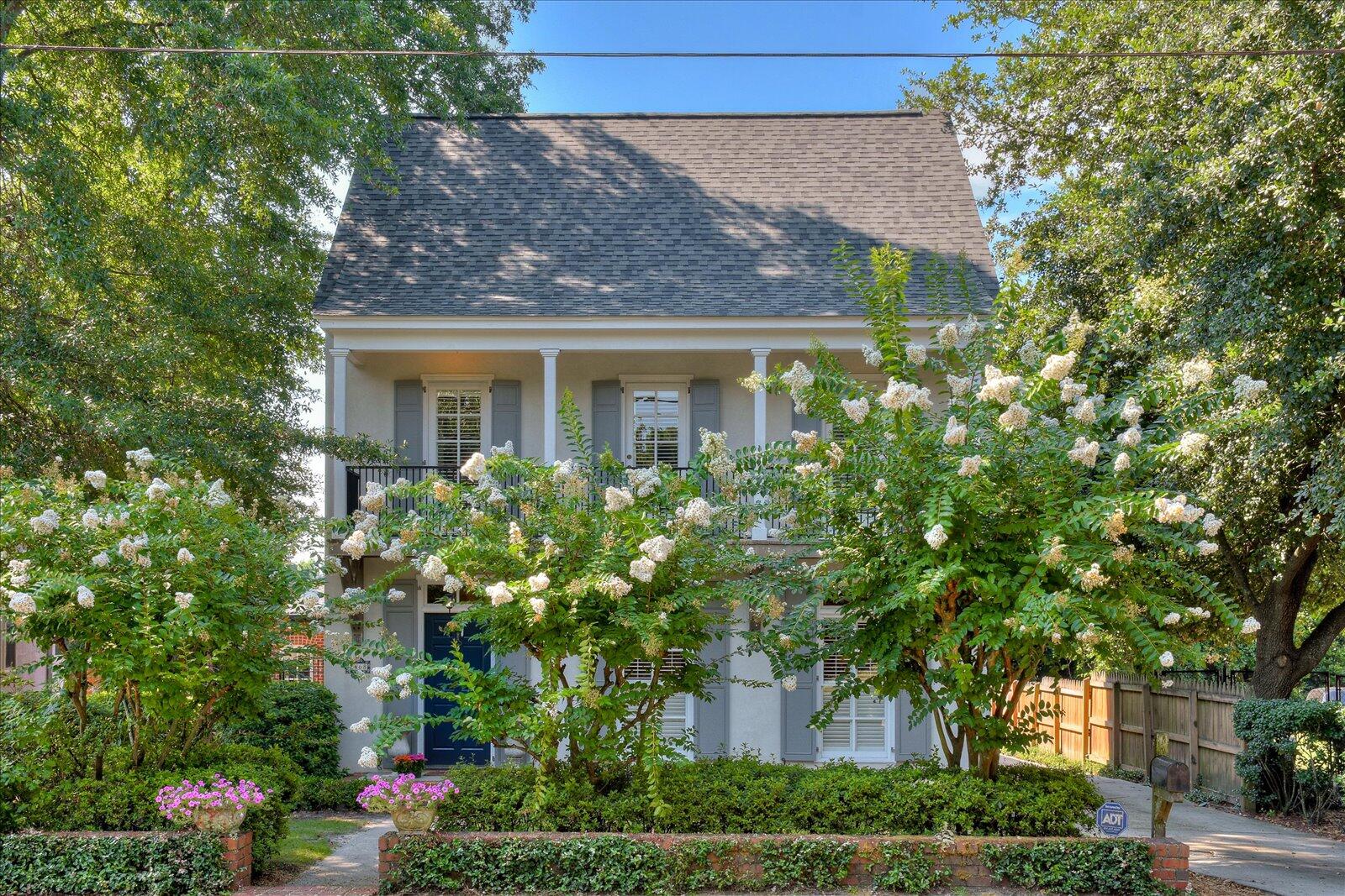 2468 Mcdowell Street