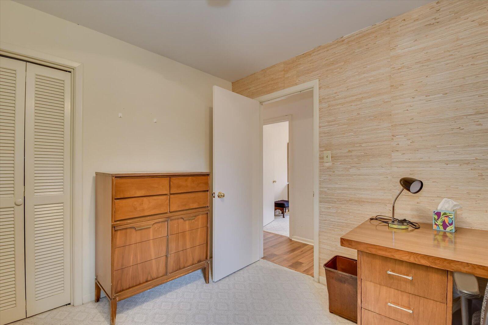 3115 Edinburgh Drive
