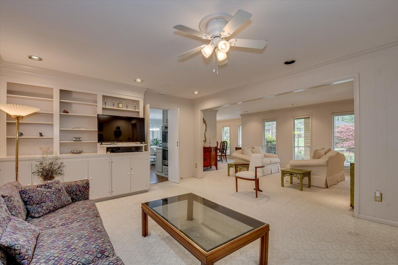 3115 Edinburgh Drive