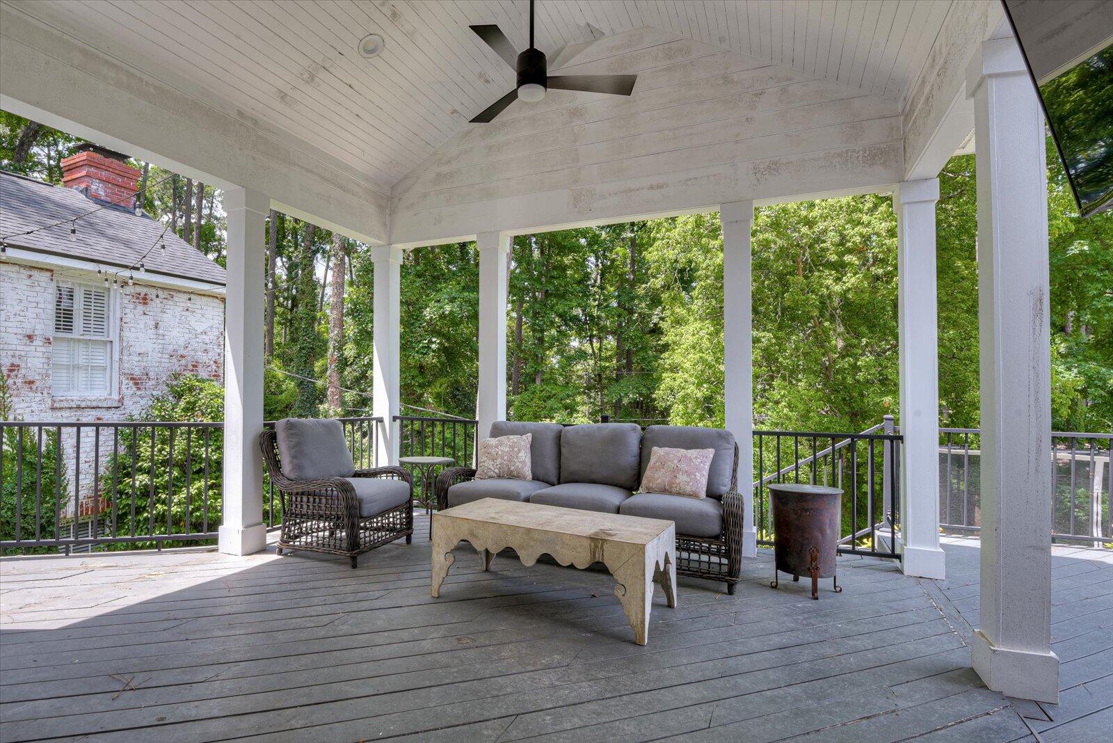 3017 Fox Spring Road
