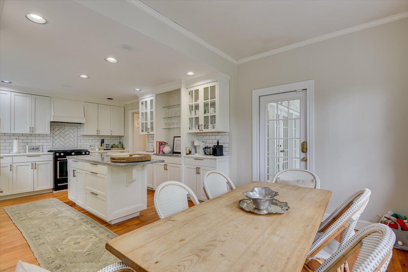 3017 Fox Spring Road