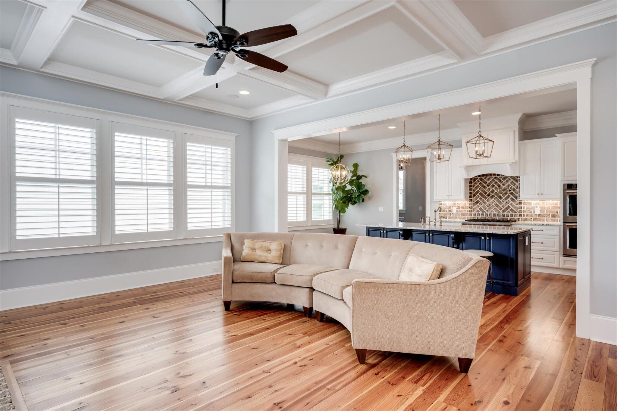 306 Hornsby Lane