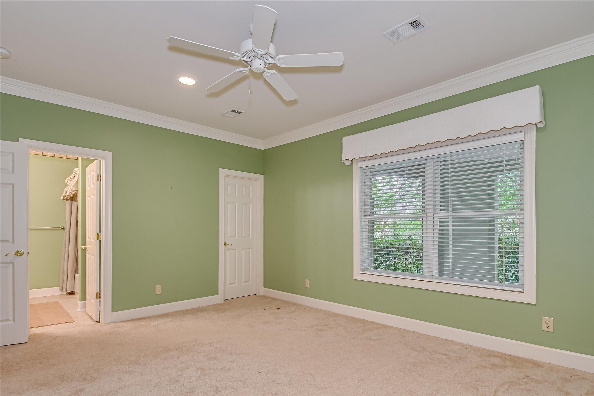 12 Shadowbrook Circle