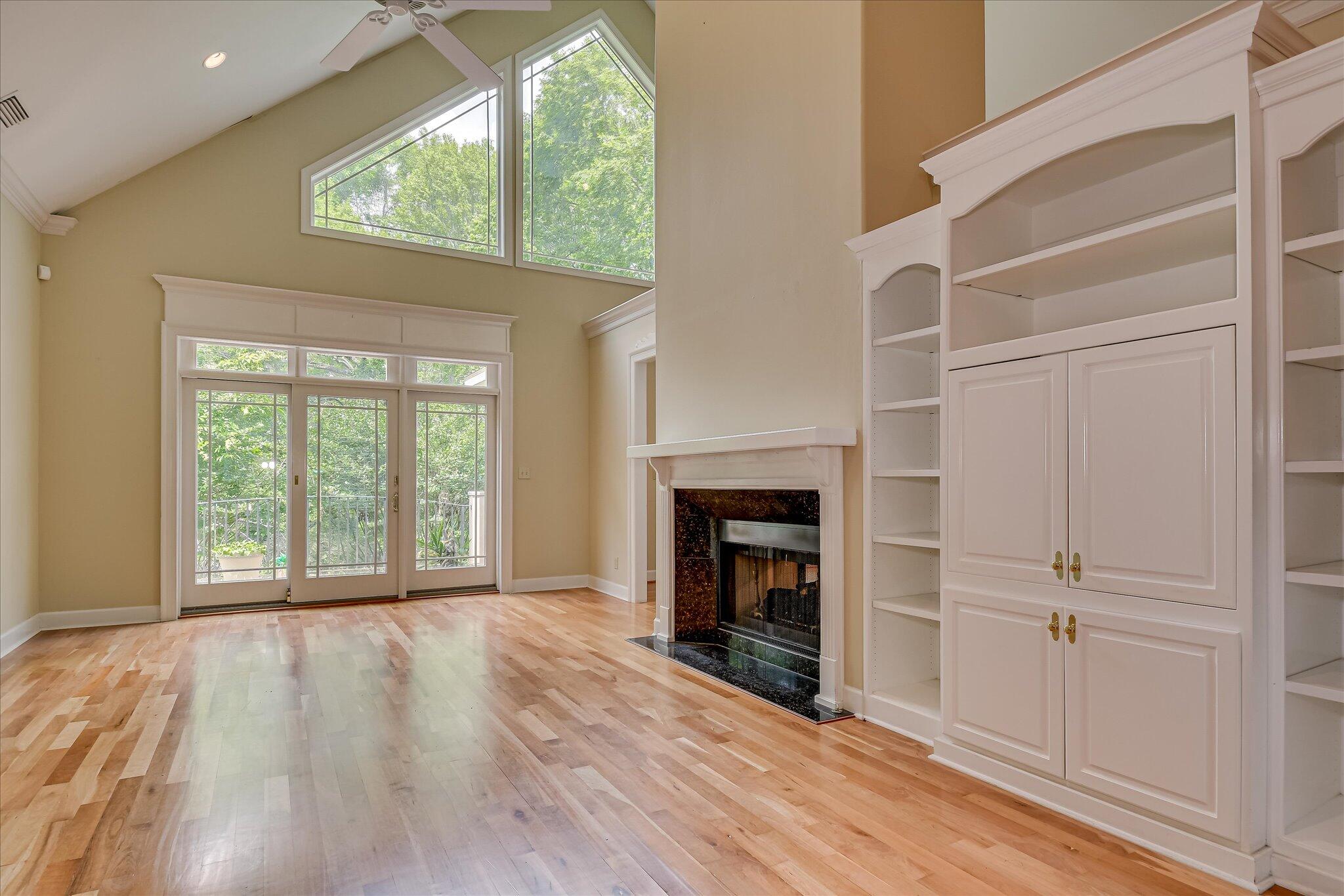 12 Shadowbrook Circle