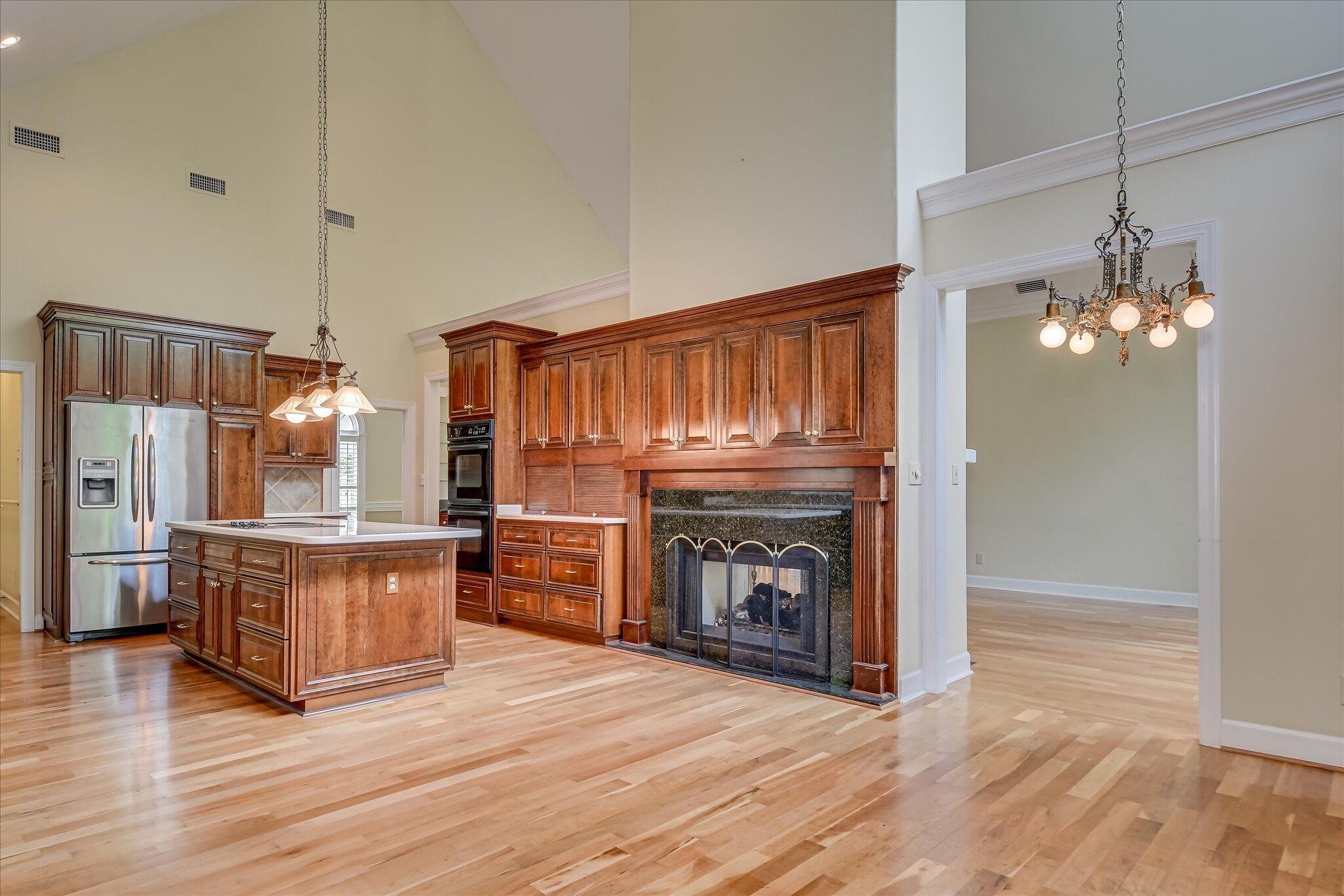 12 Shadowbrook Circle