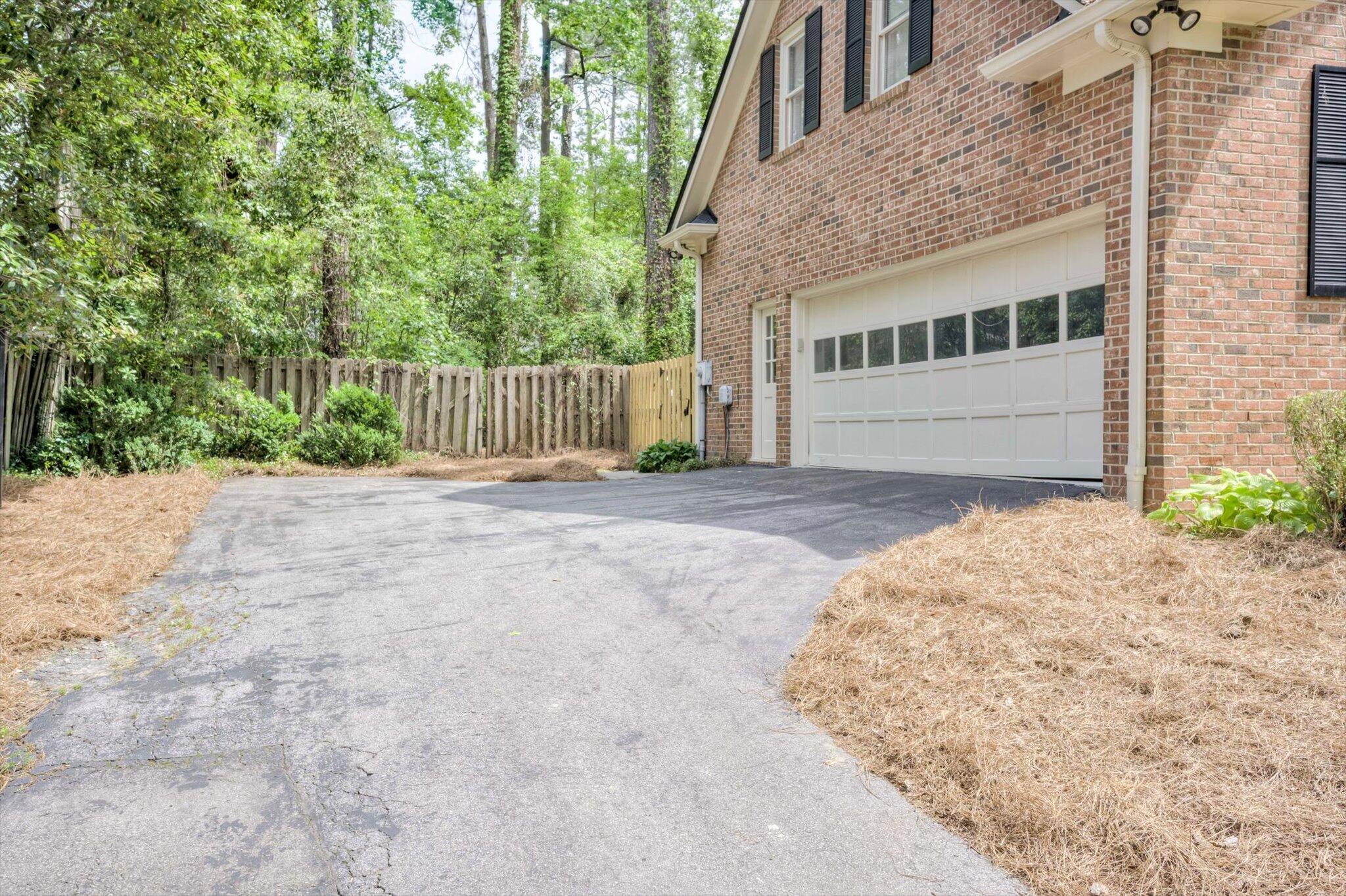 13 Tall Pine Circle