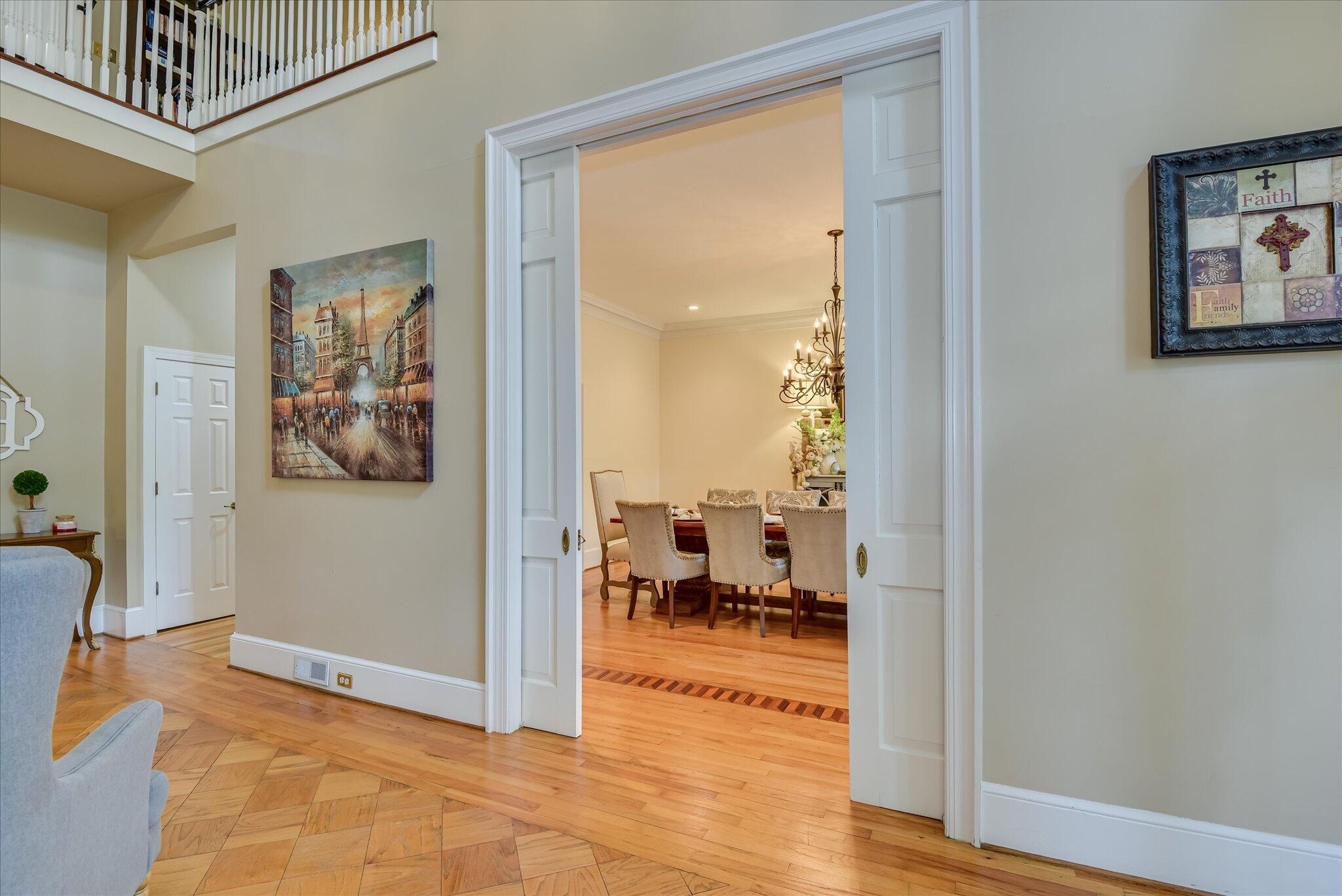8 Tall Pine Court