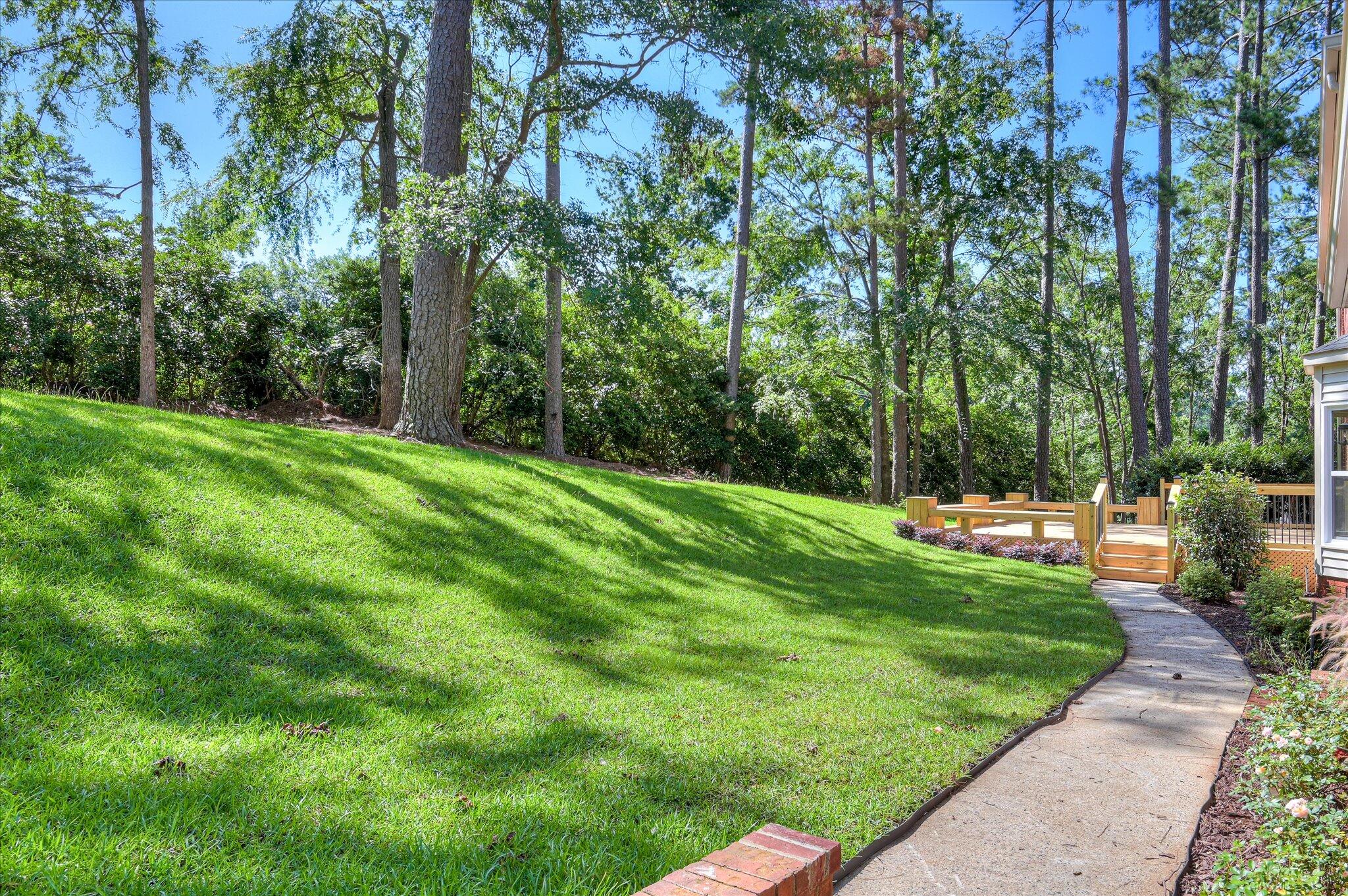 4 Shadowmoor Court