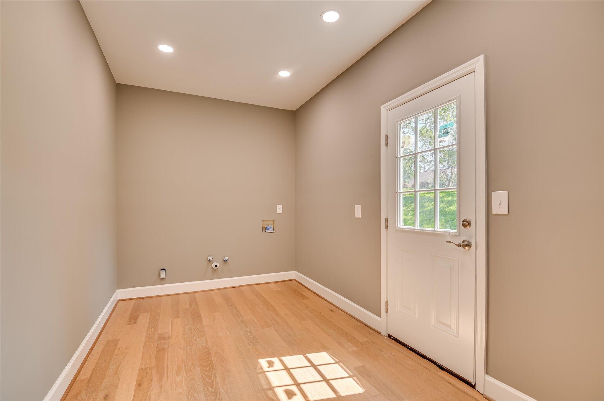 4 Shadowmoor Court