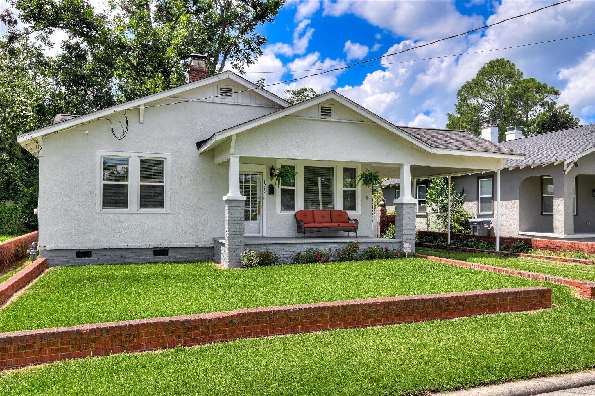 1315 Murphy Street