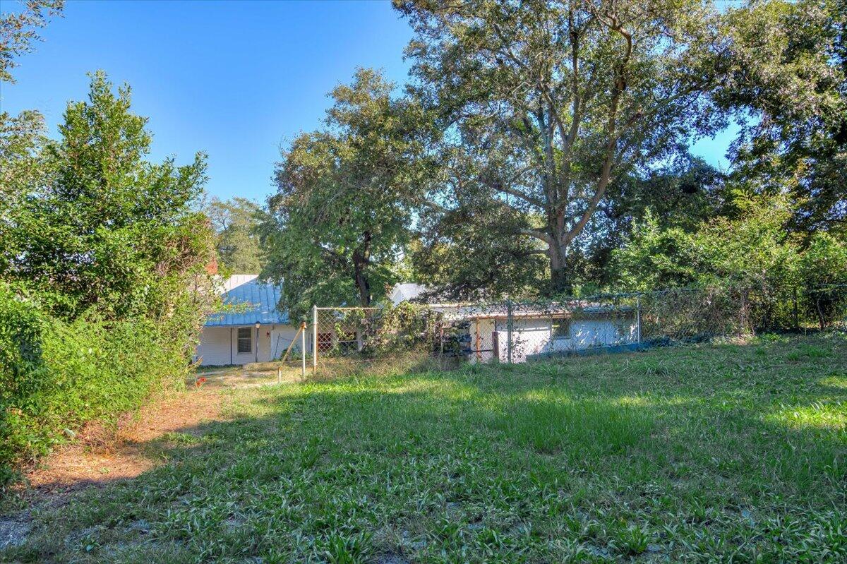 1231 Heard Avenue