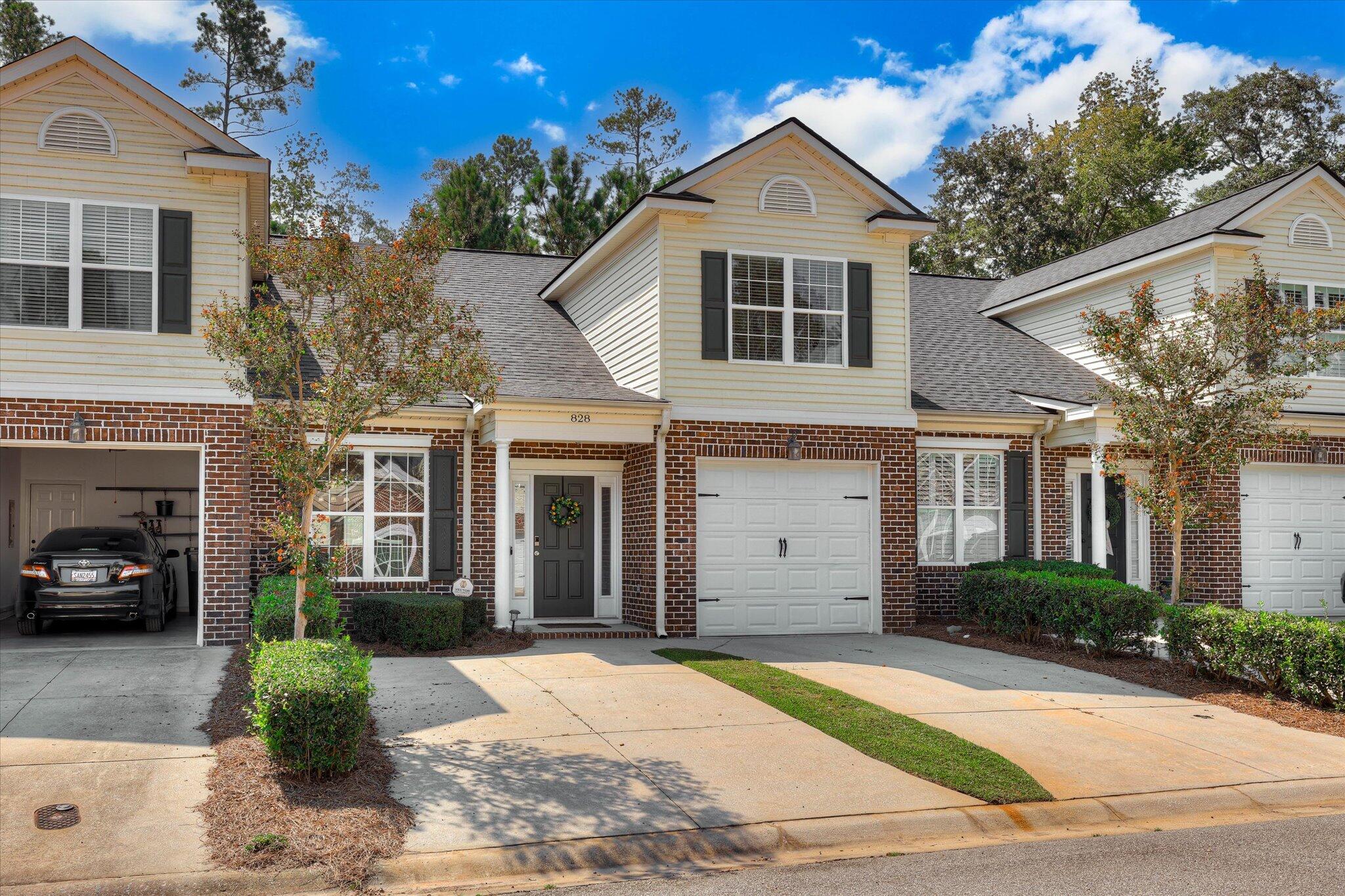 828 Mayo Lane