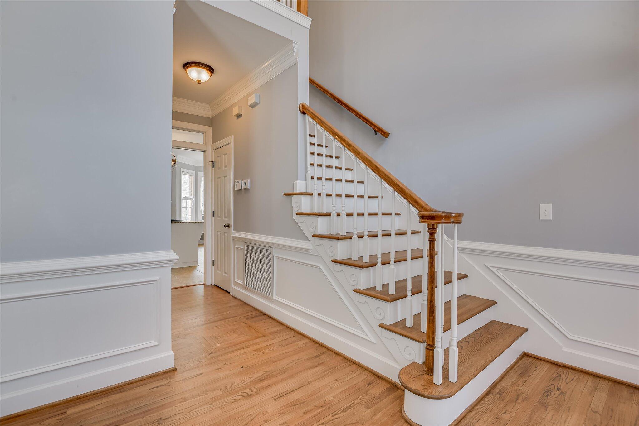 3462 Rhodes Hill Drive