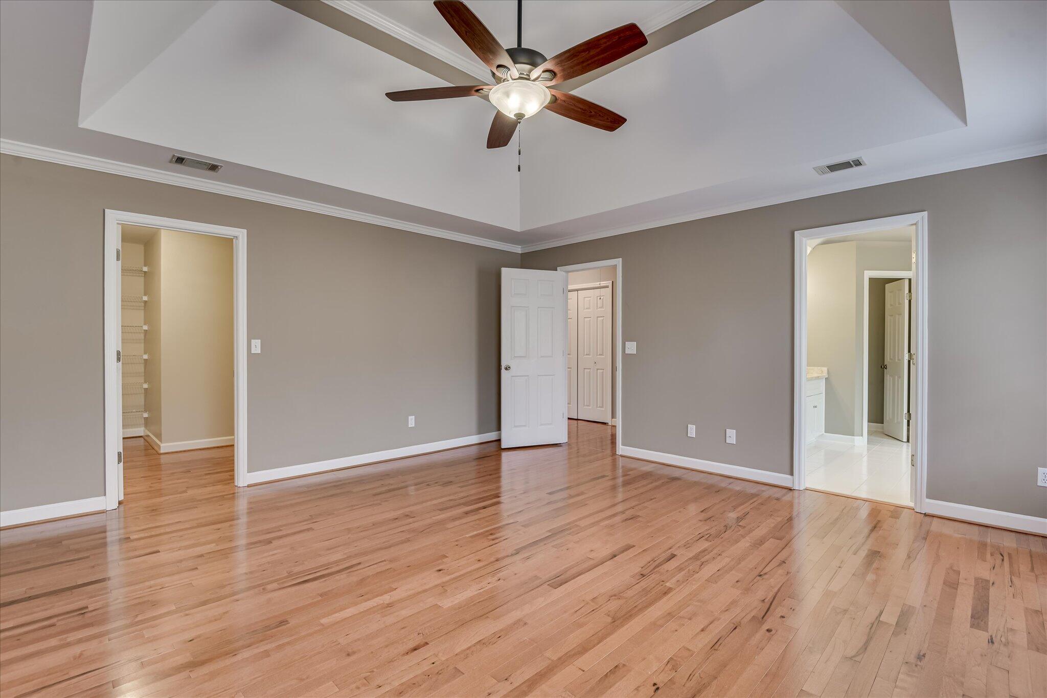 3462 Rhodes Hill Drive