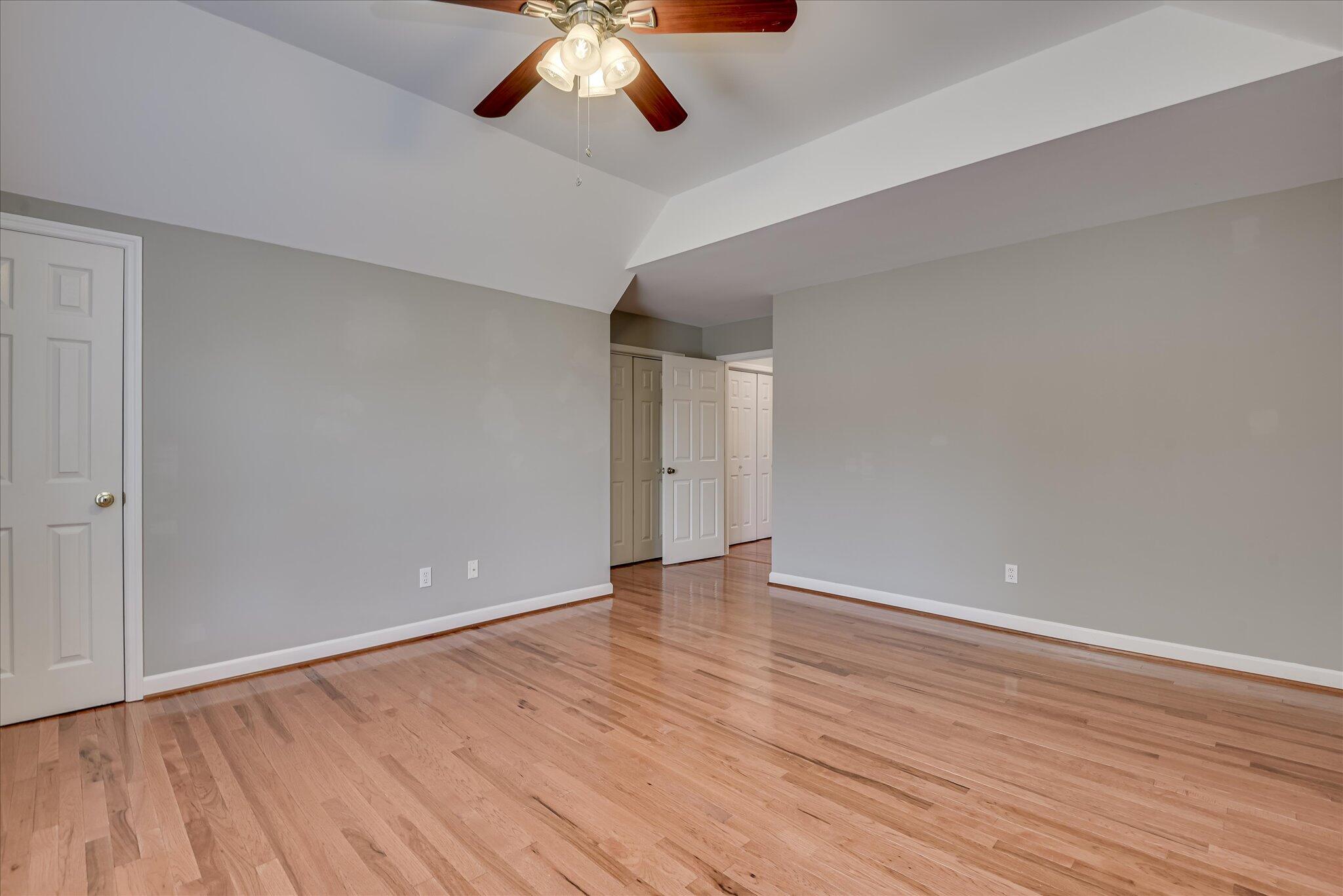3462 Rhodes Hill Drive