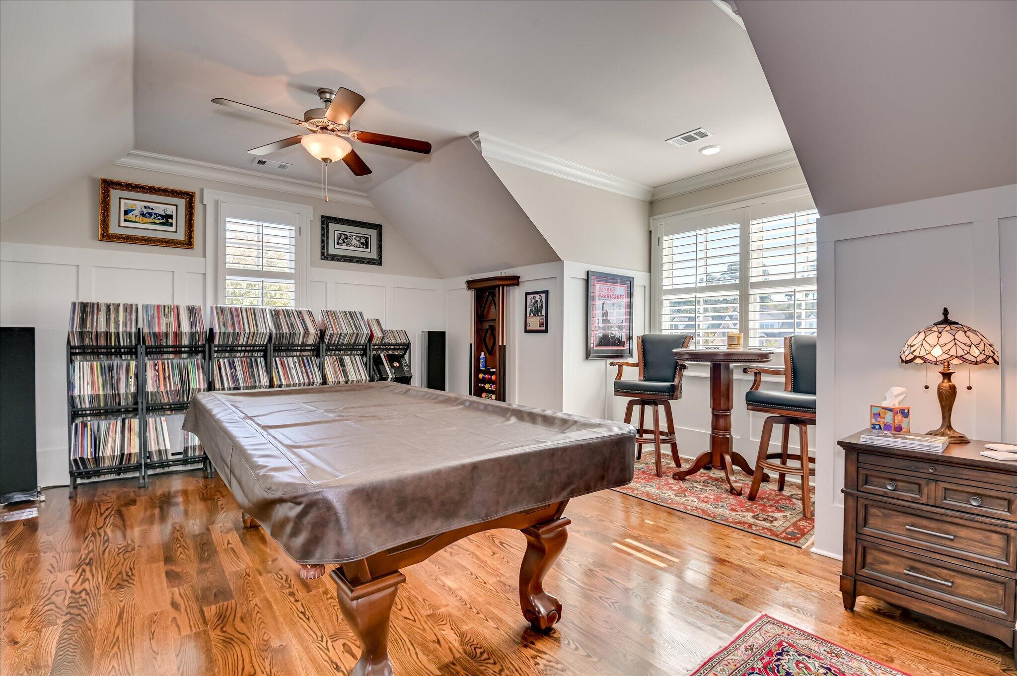 2835 Towering Oak Drive