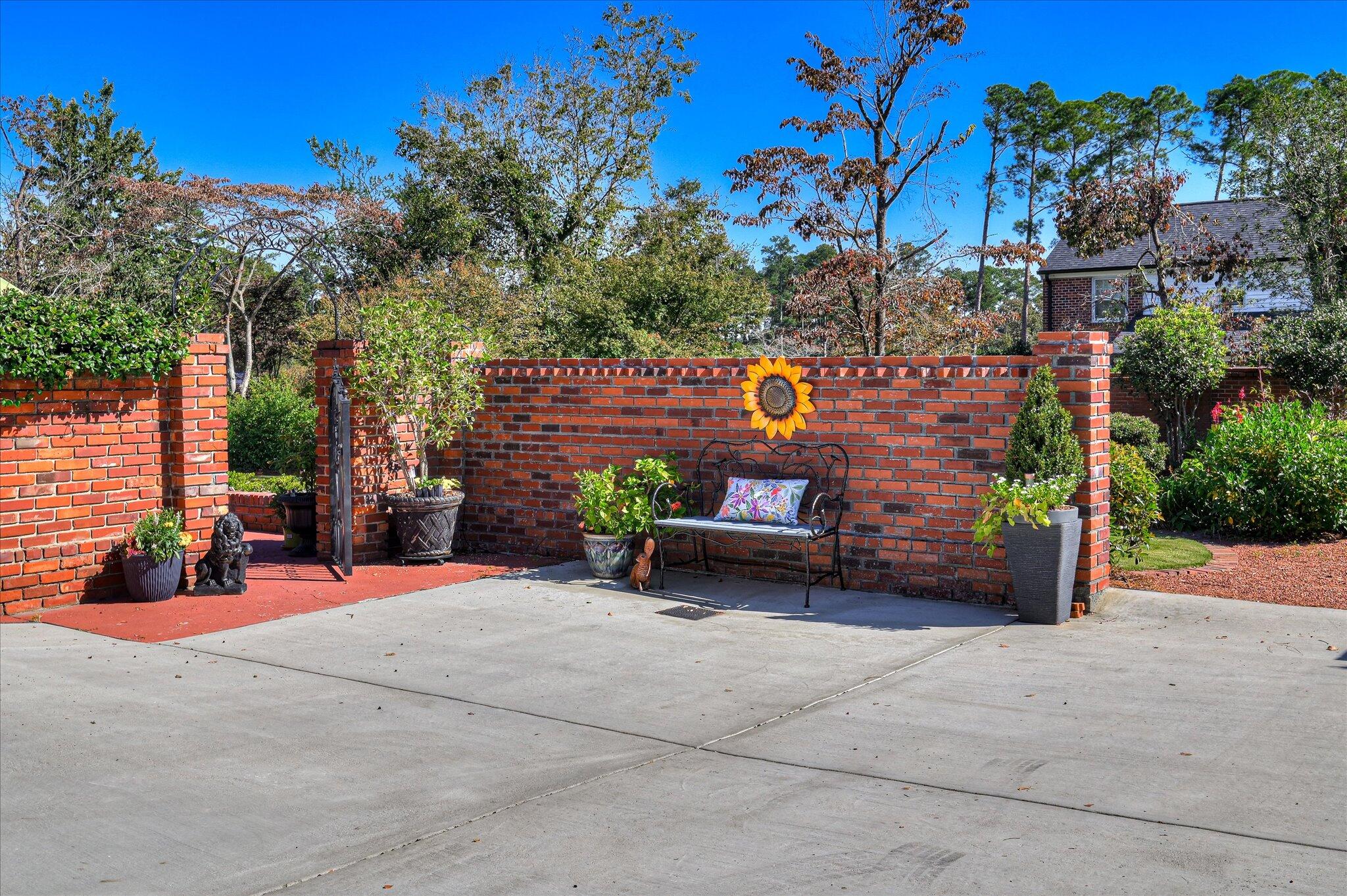 756 Oberlin Road