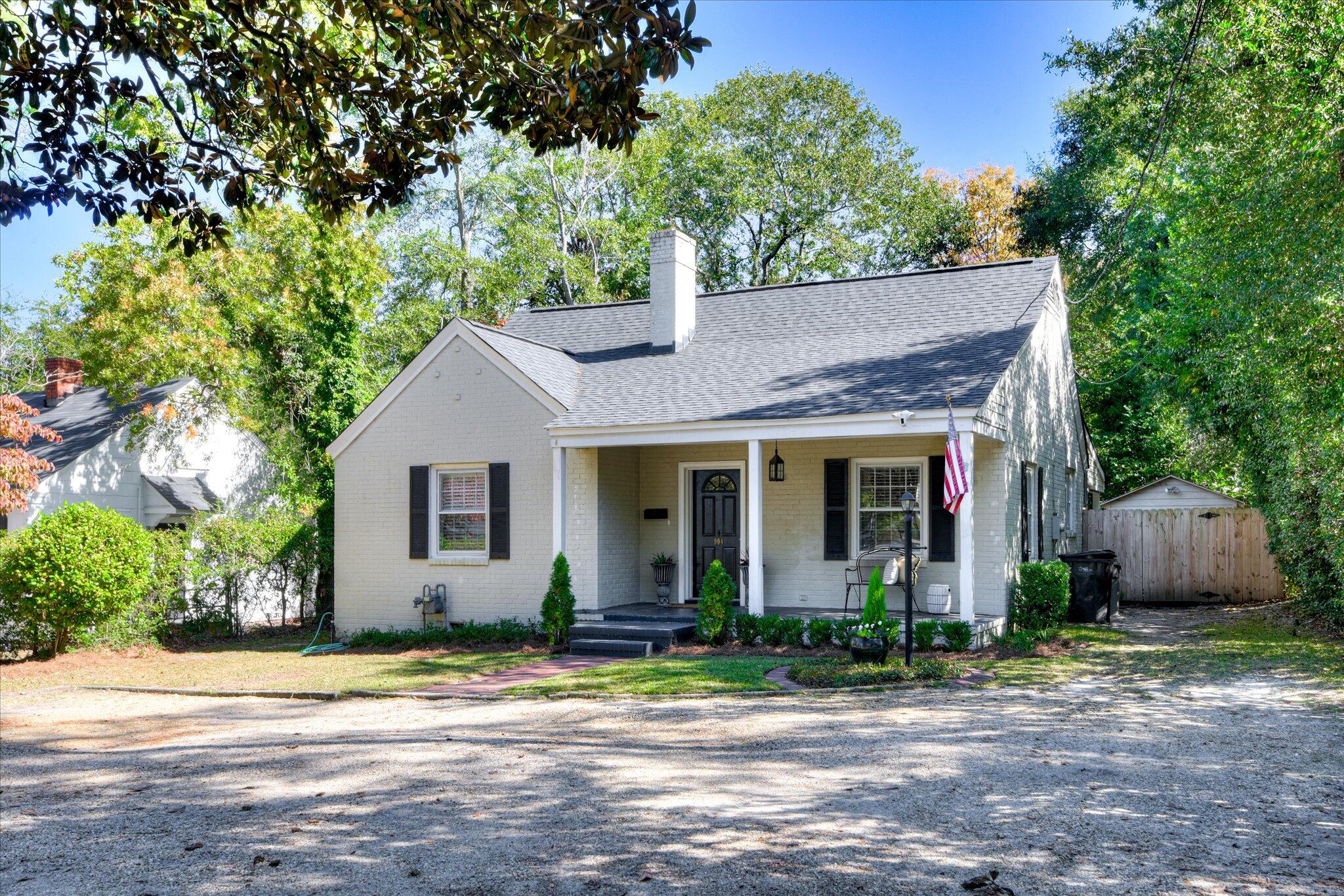 904 Highland Avenue