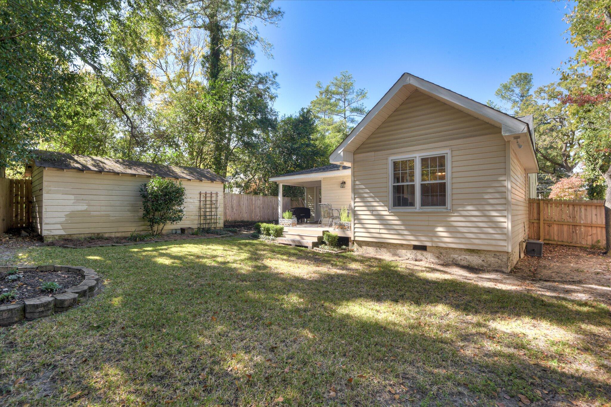 904 Highland Avenue