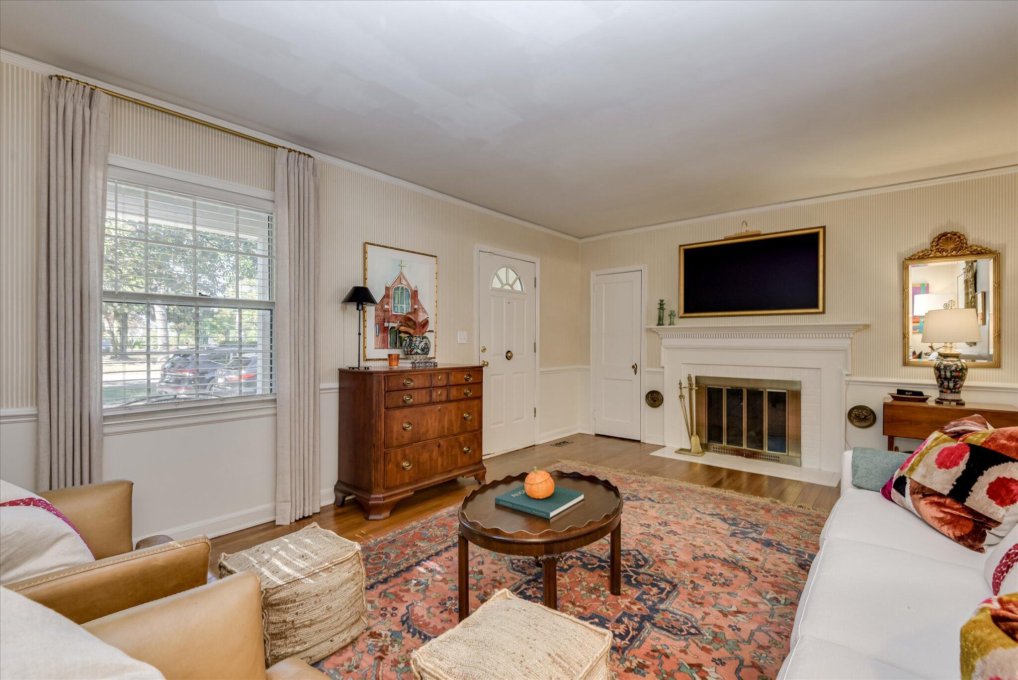 904 Highland Avenue