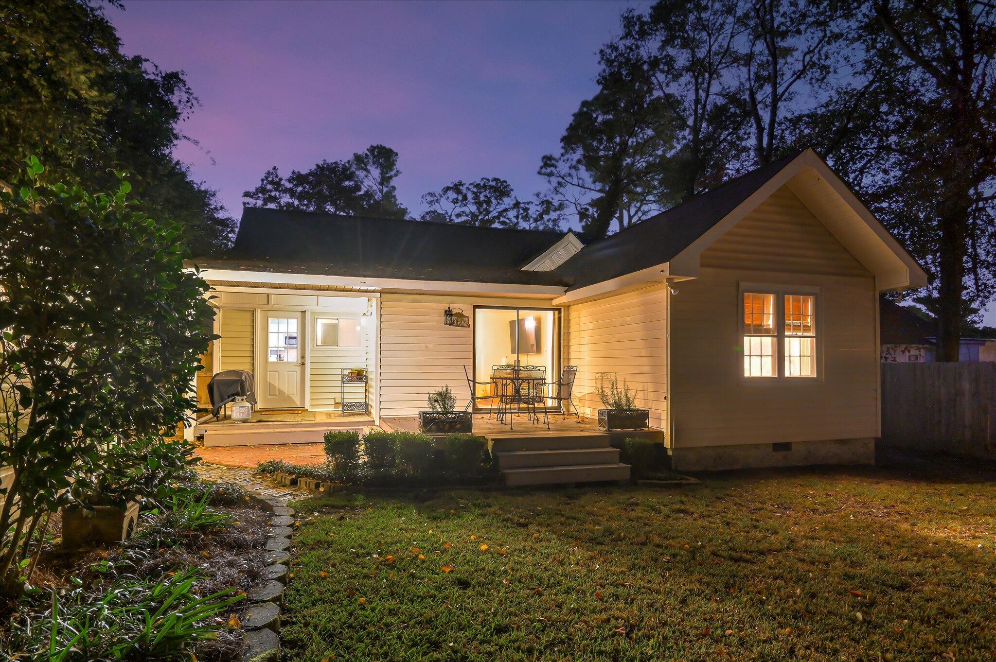904 Highland Avenue