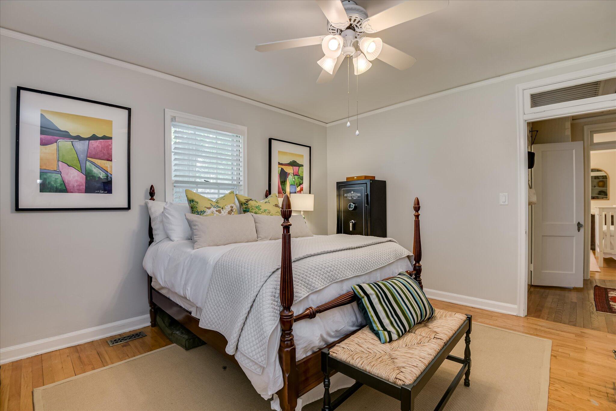 904 Highland Avenue