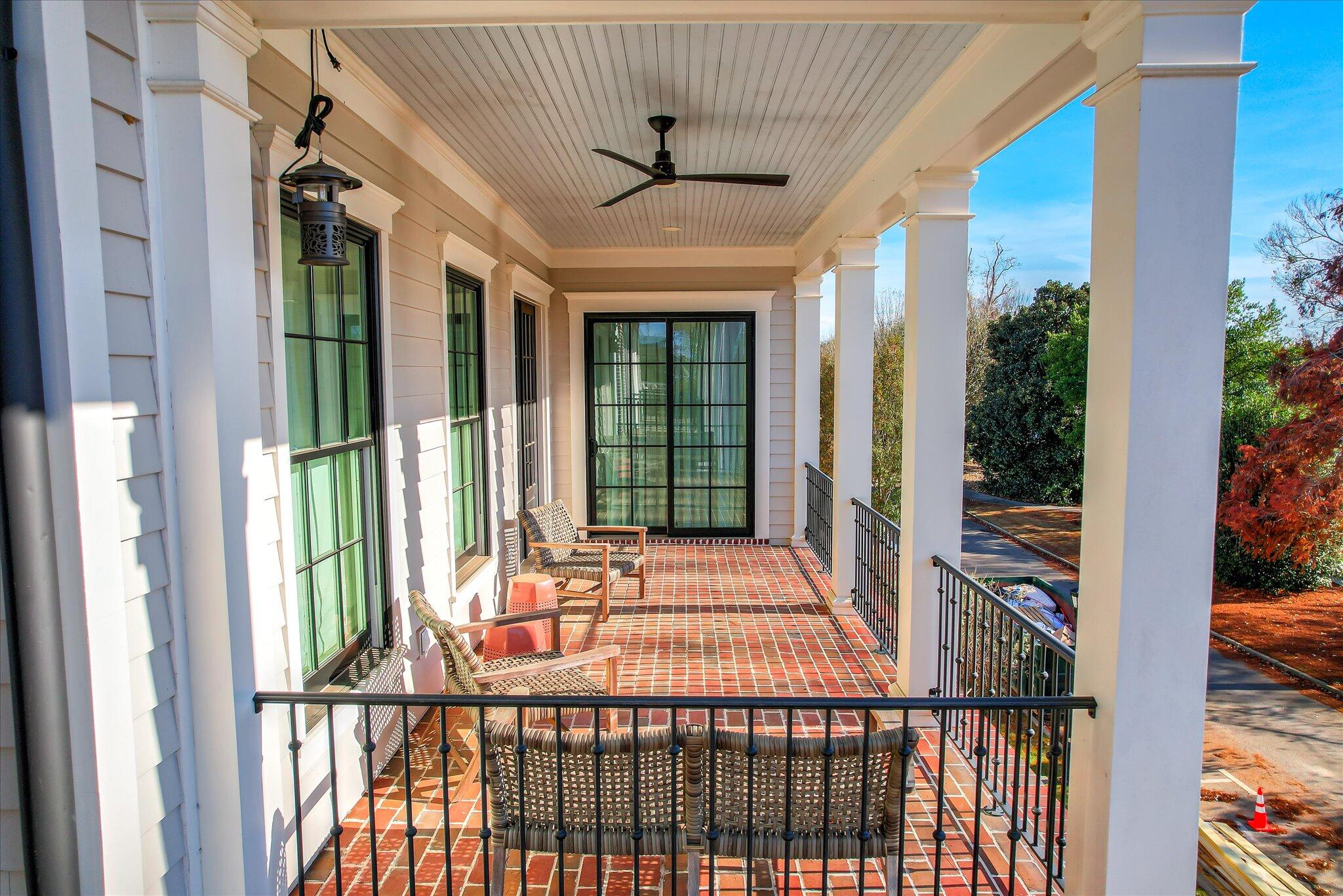 632 Front Street