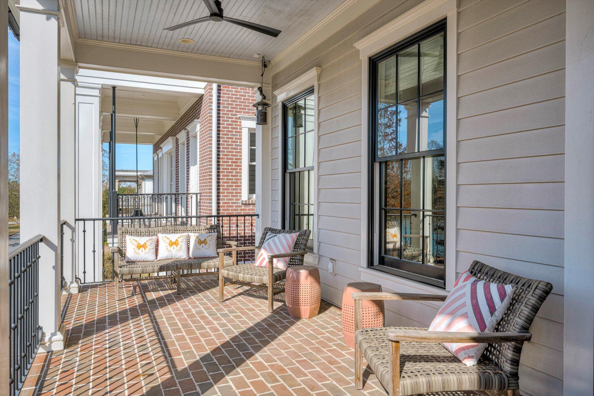 632 Front Street
