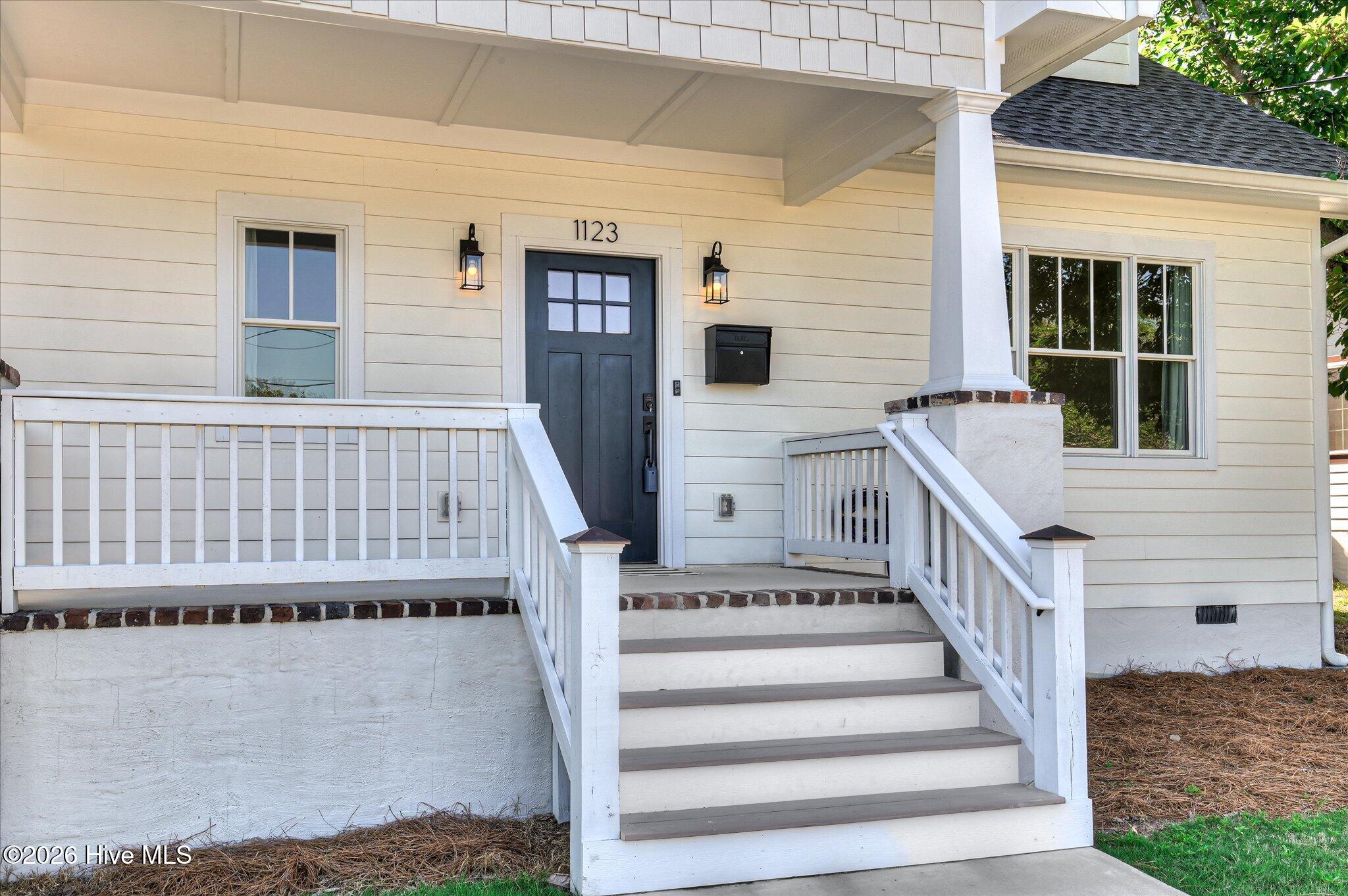 1123 Cobb Street