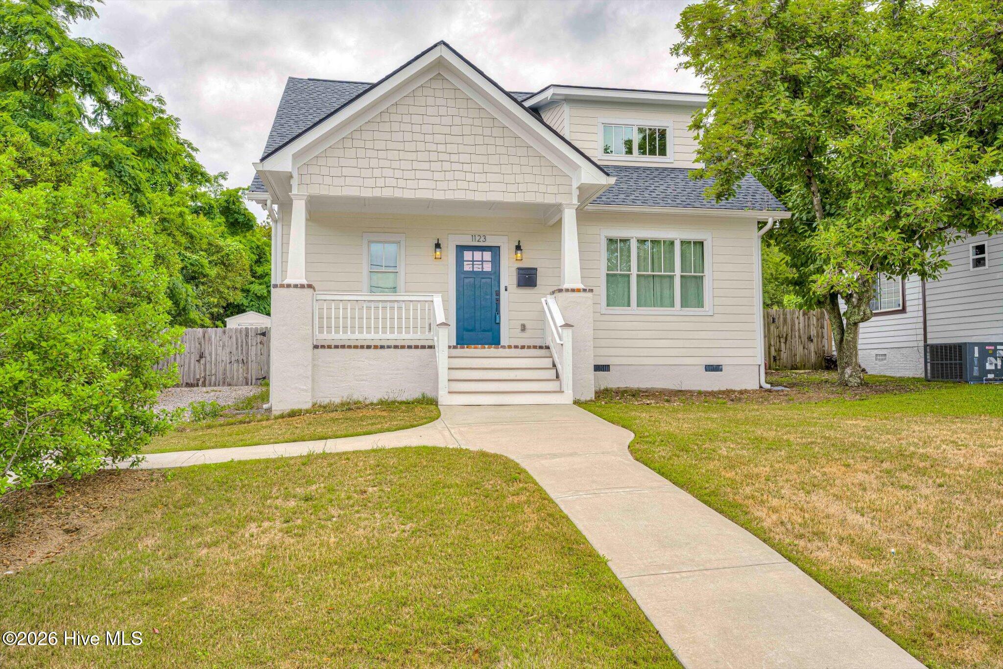 1123 Cobb Street