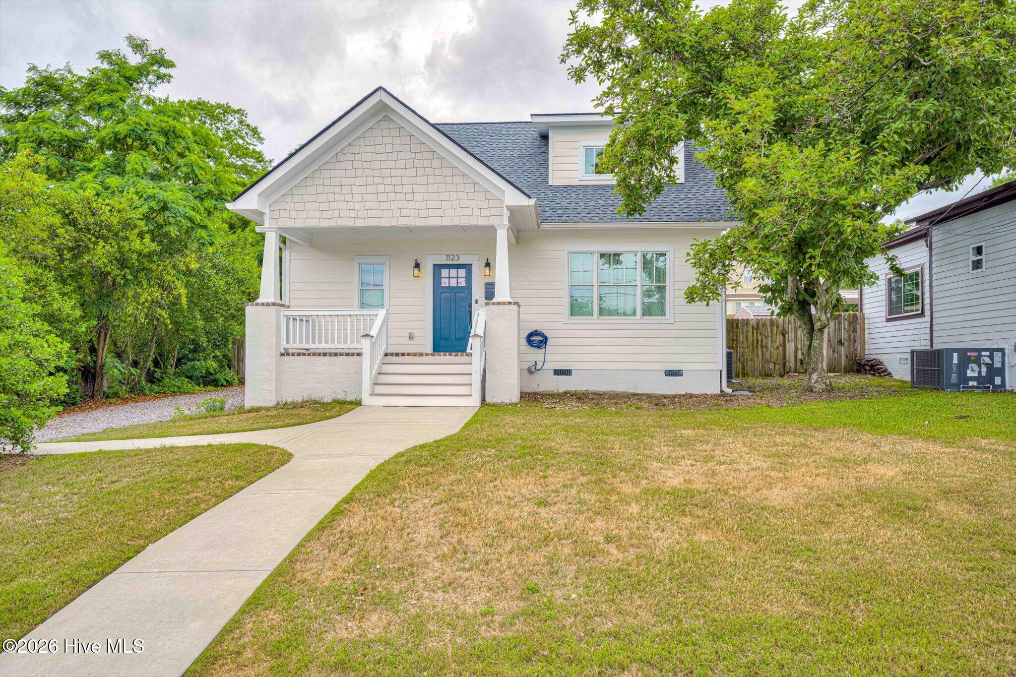1123 Cobb Street