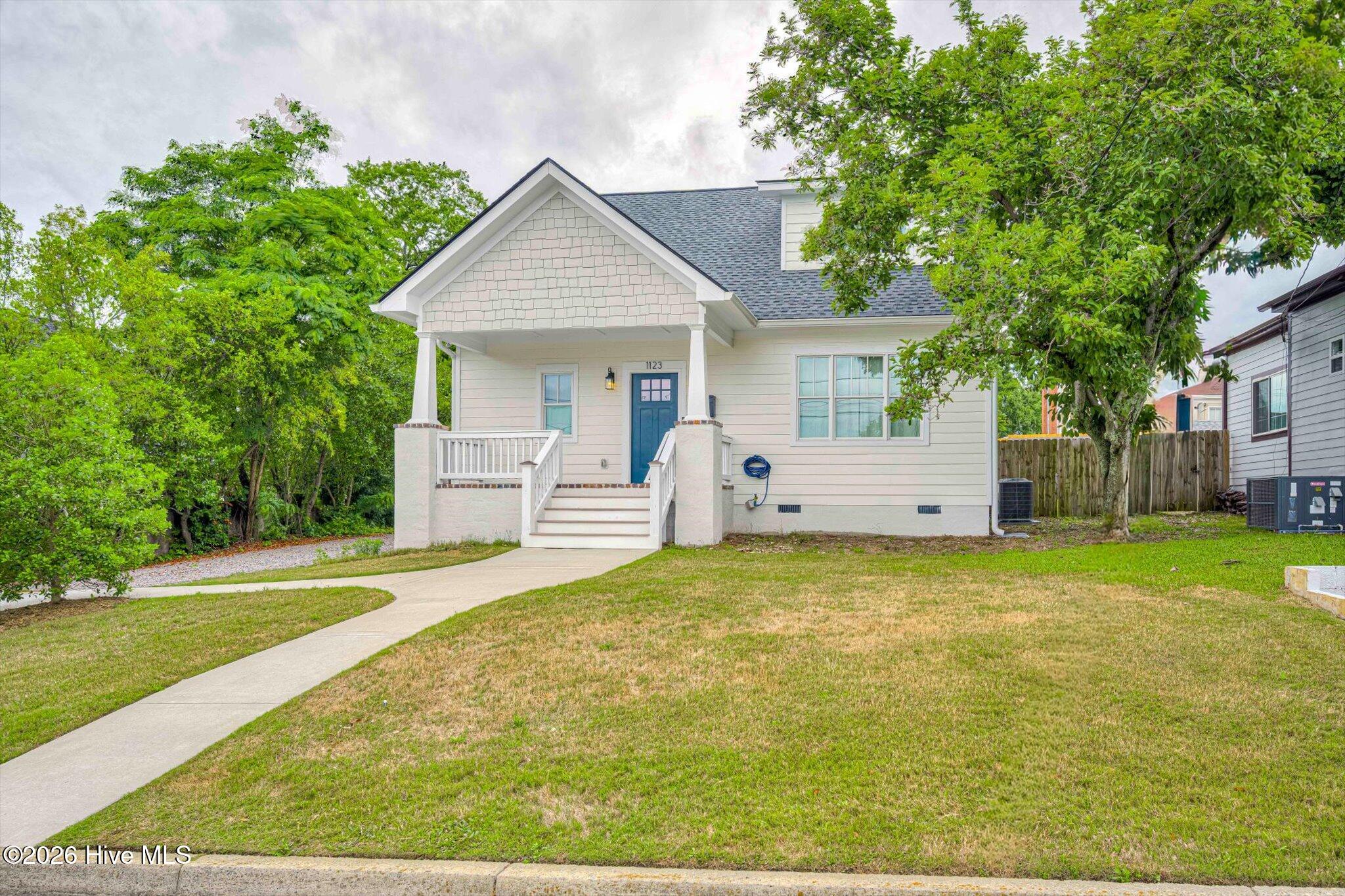 1123 Cobb Street