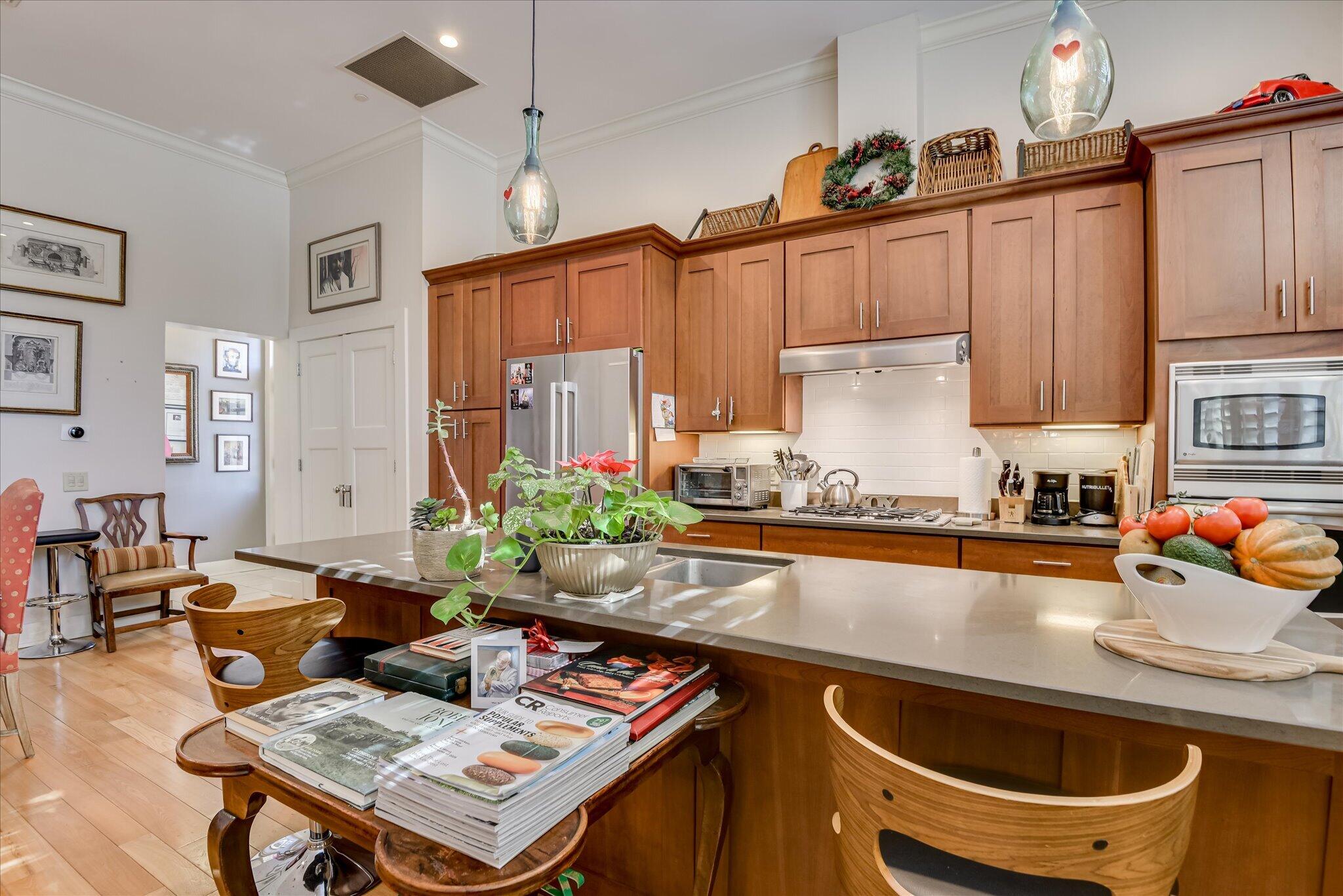 2349 Williams Street 101