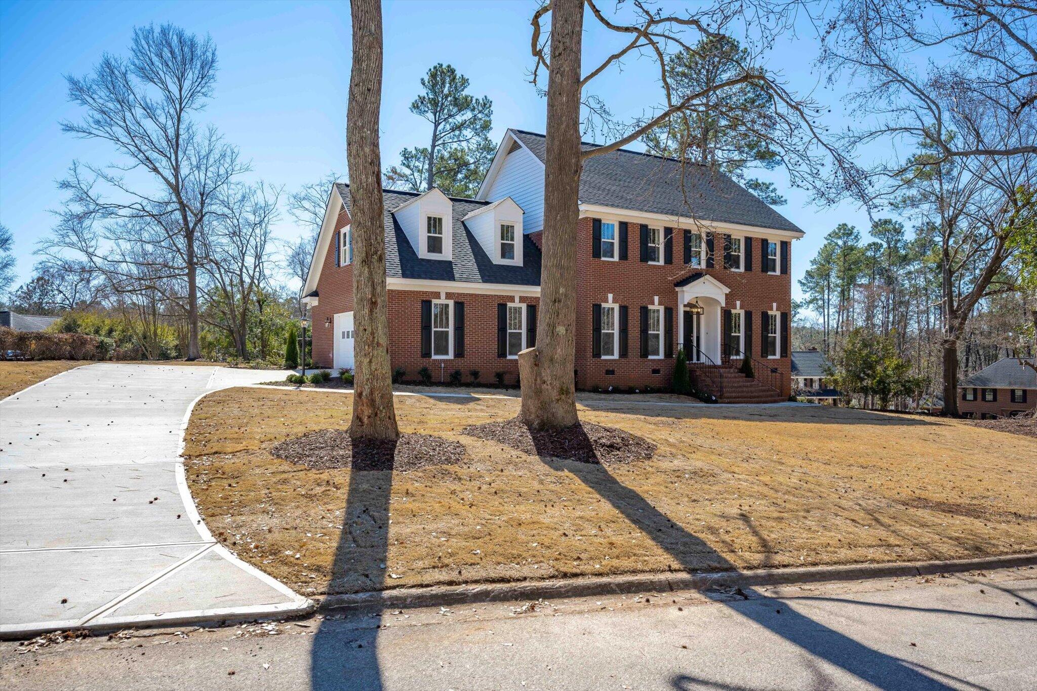 2 Shadowmoor Court