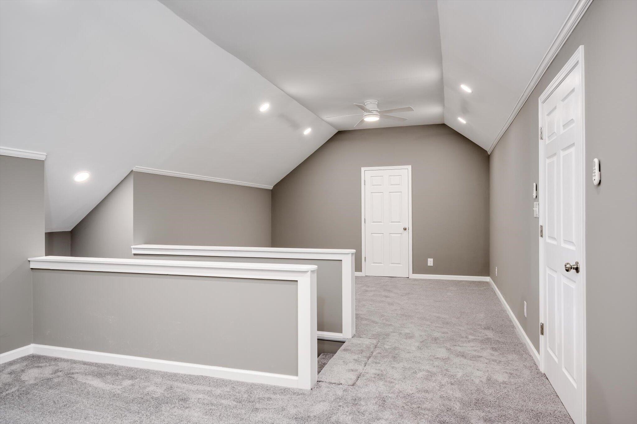 2 Shadowmoor Court