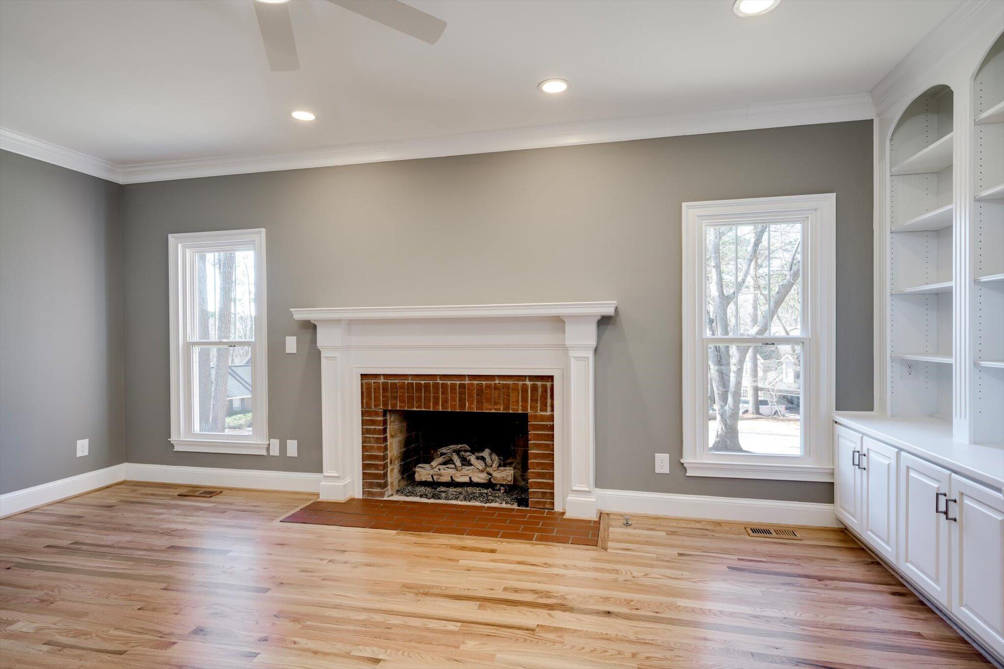 2 Shadowmoor Court
