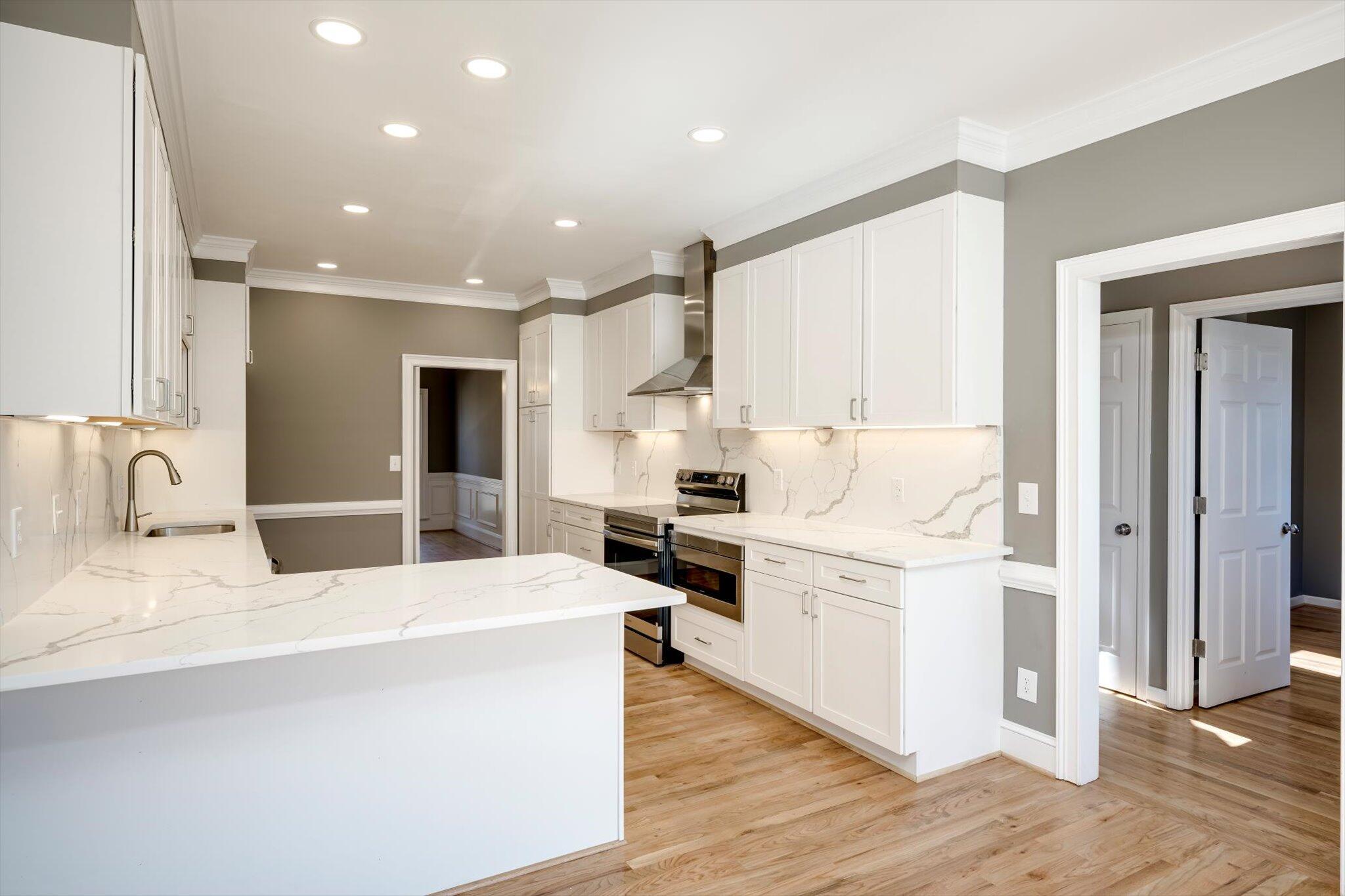 2 Shadowmoor Court