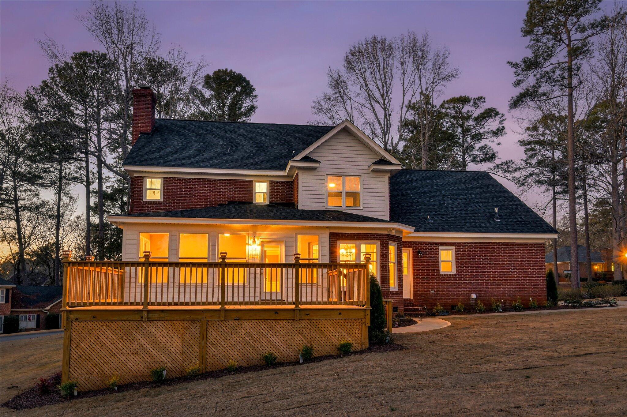 2 Shadowmoor Court