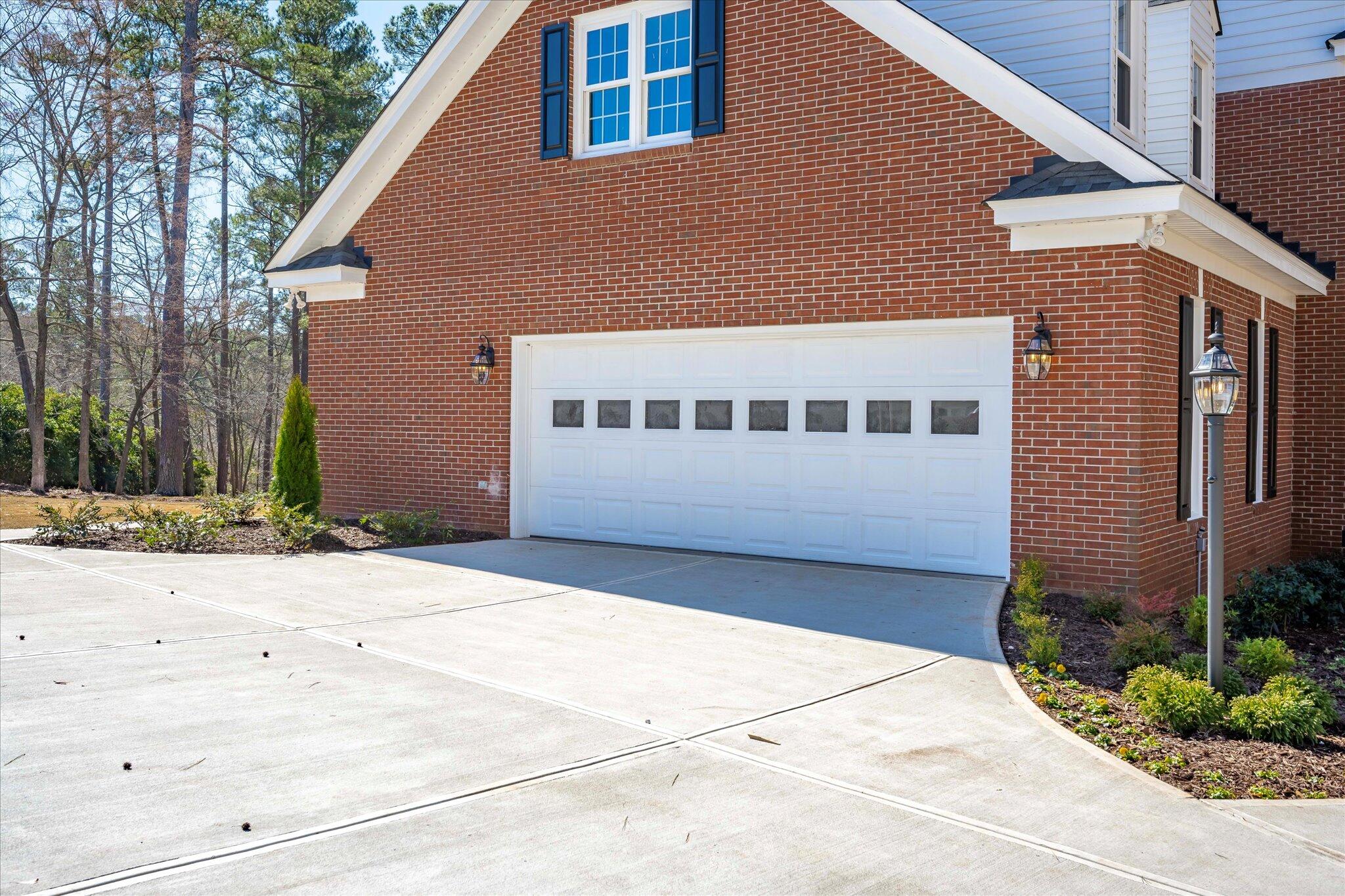 2 Shadowmoor Court