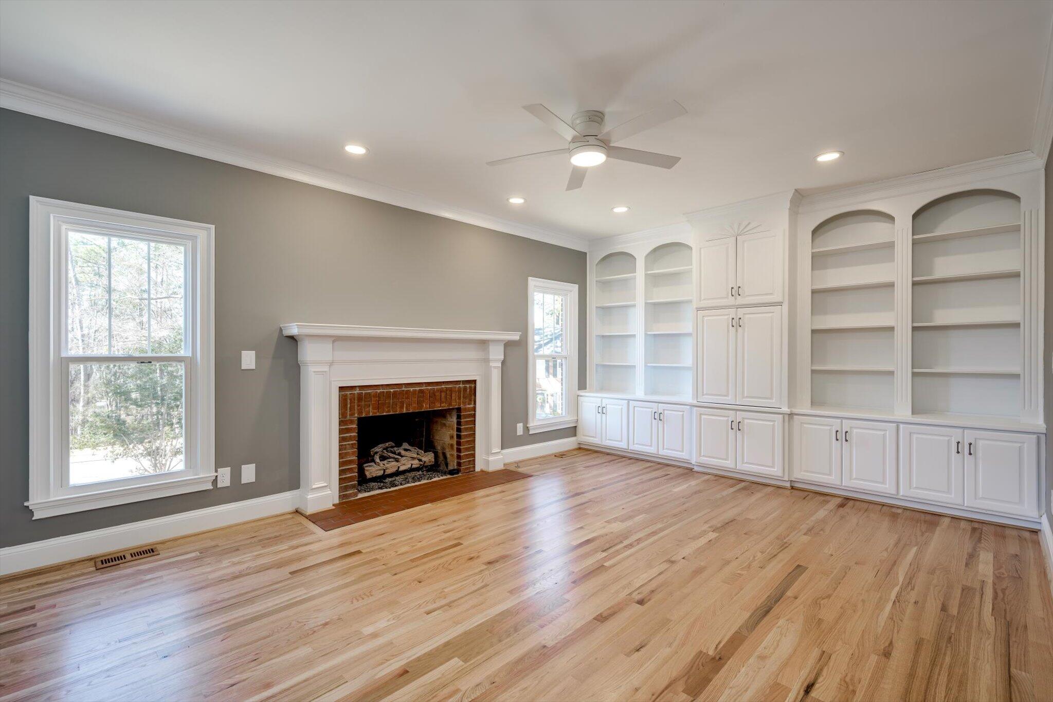 2 Shadowmoor Court
