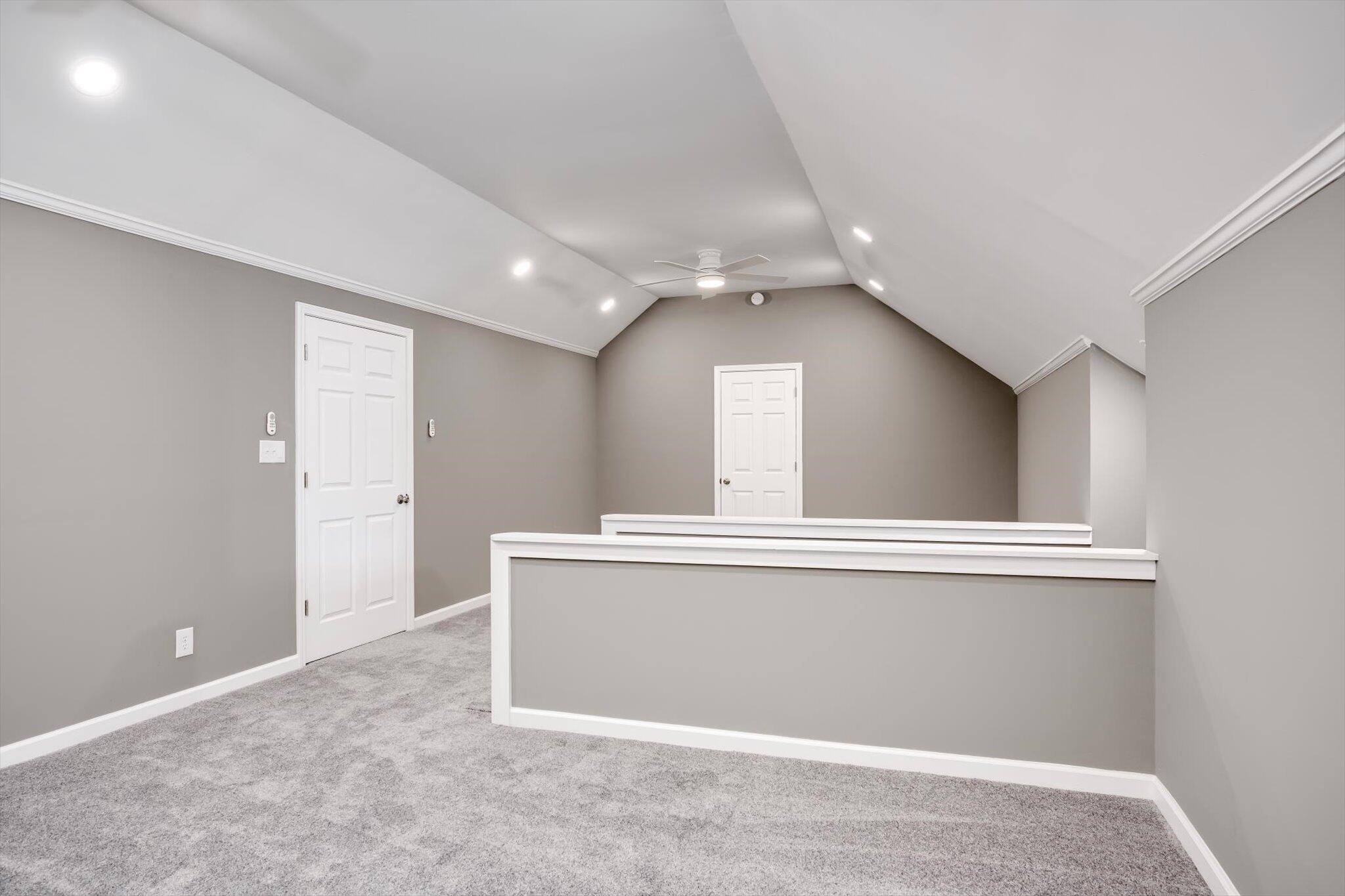 2 Shadowmoor Court