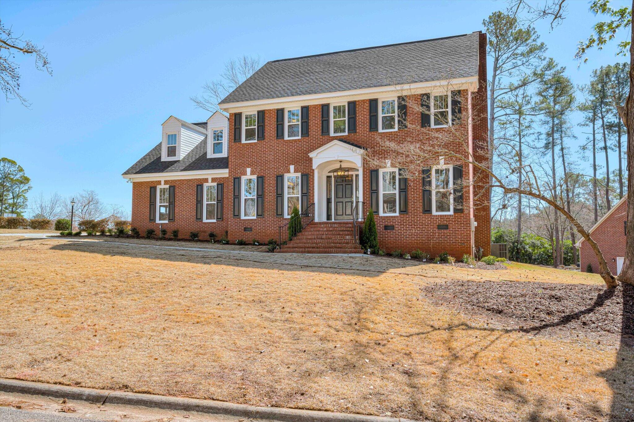 2 Shadowmoor Court
