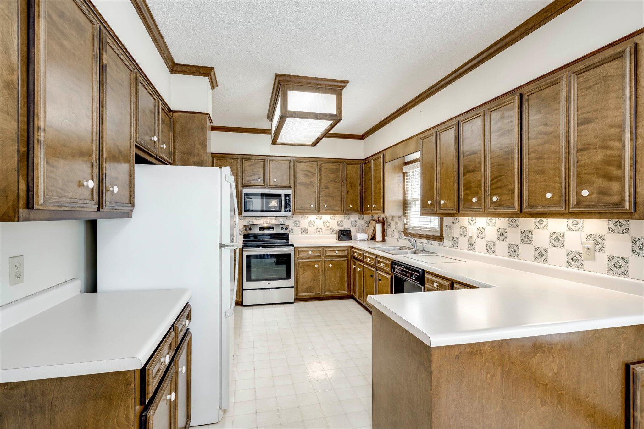 144 Lenox Parkway