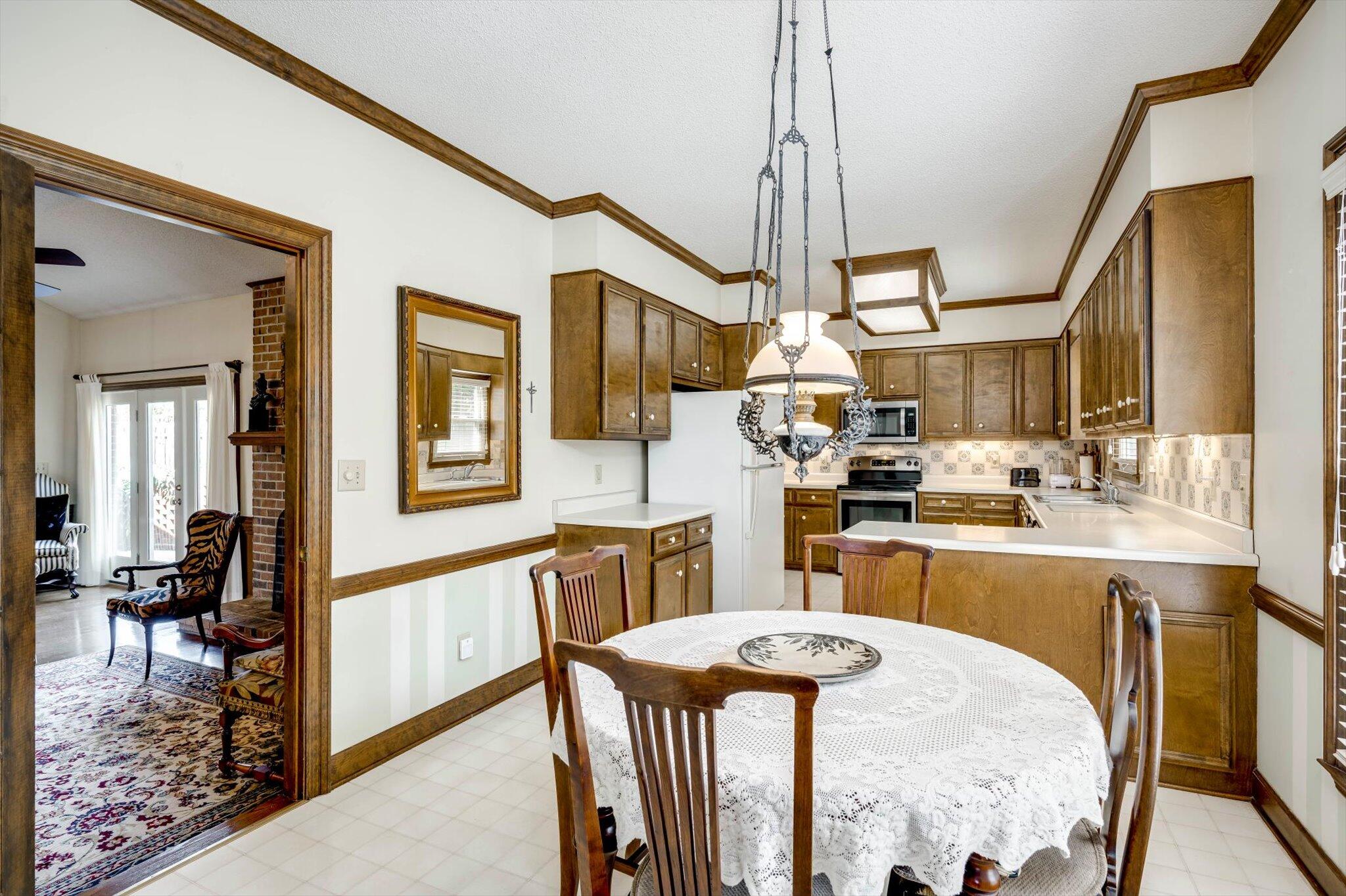 144 Lenox Parkway